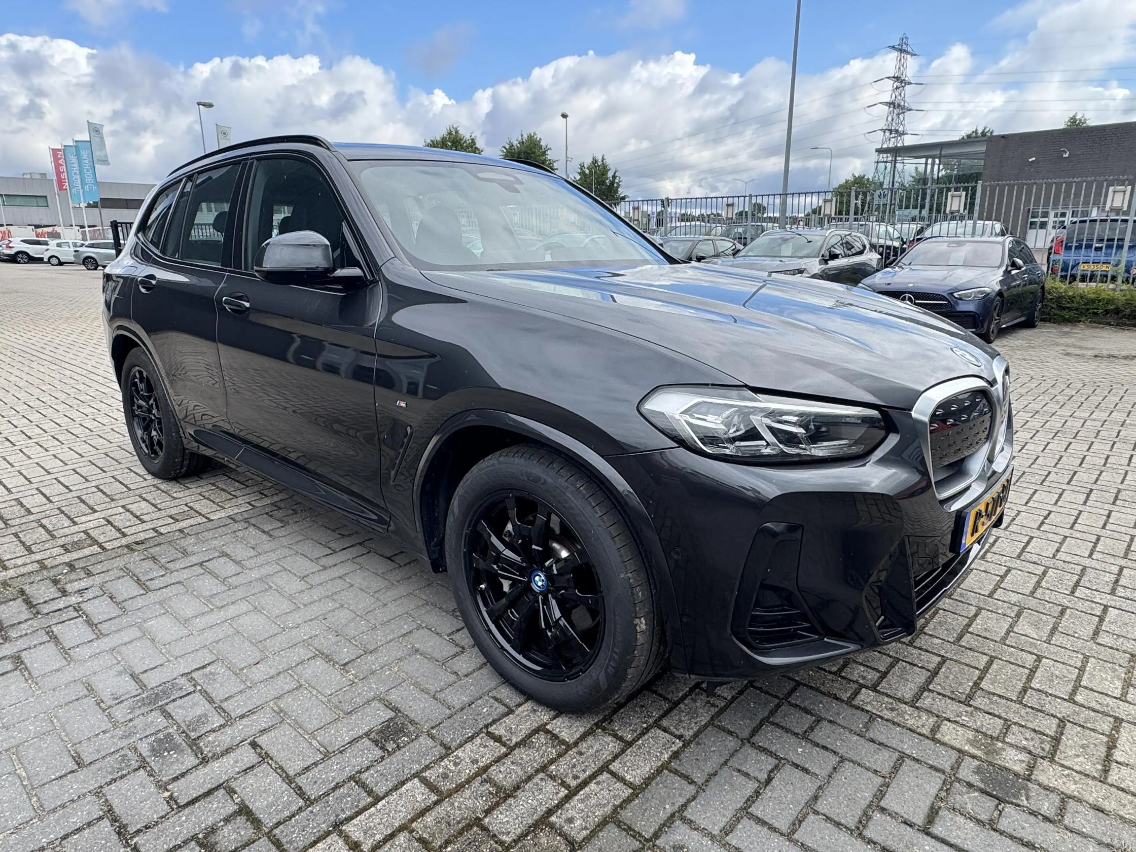 BMW iX3 Executive 80 kWh | Panoramadak | SOH 100% | Leer | — photo 6