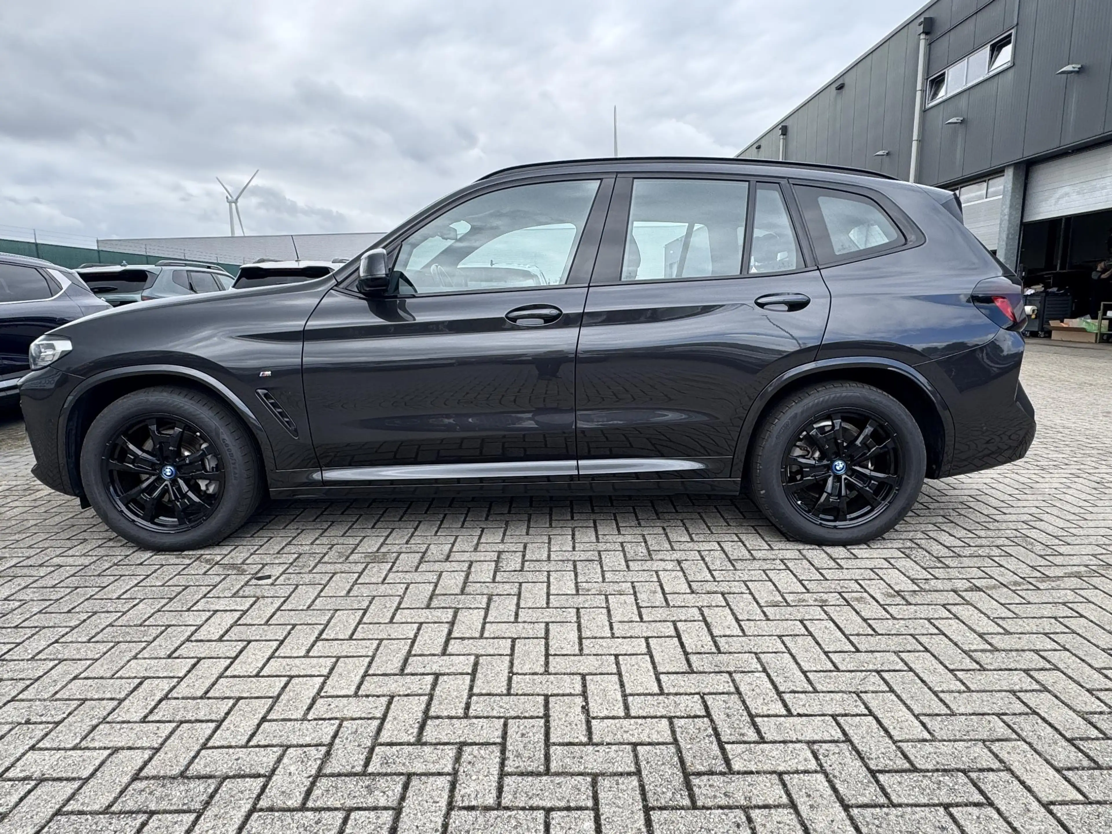 BMW iX3 Executive 80 kWh | Panoramadak | SOH 100% | Leer | — photo 20