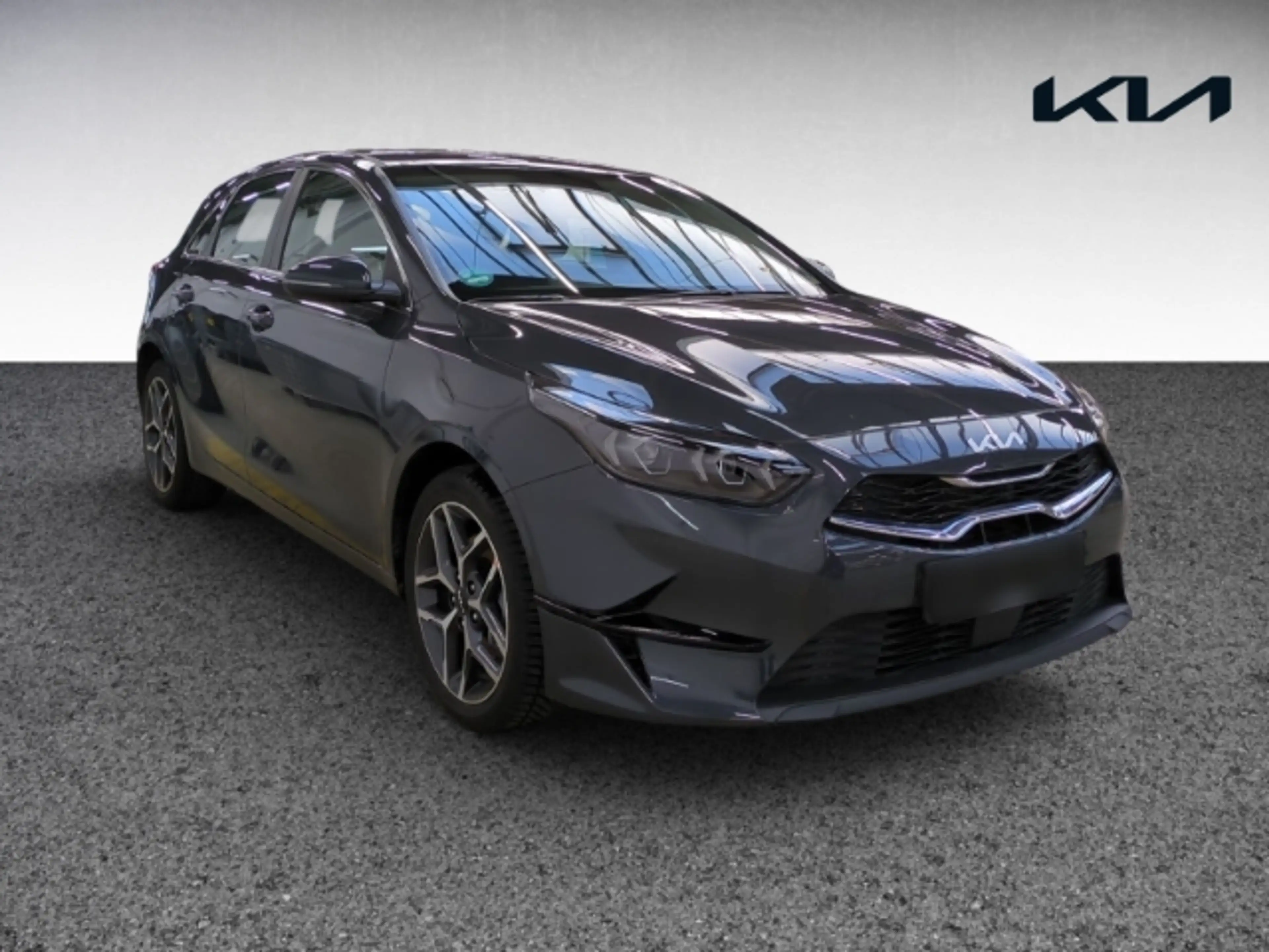 Kia Ceed / cee'd Spirit 1.5T NAVI,CARPLAY,KAMERA,SITZHZG,PDC — photo 3