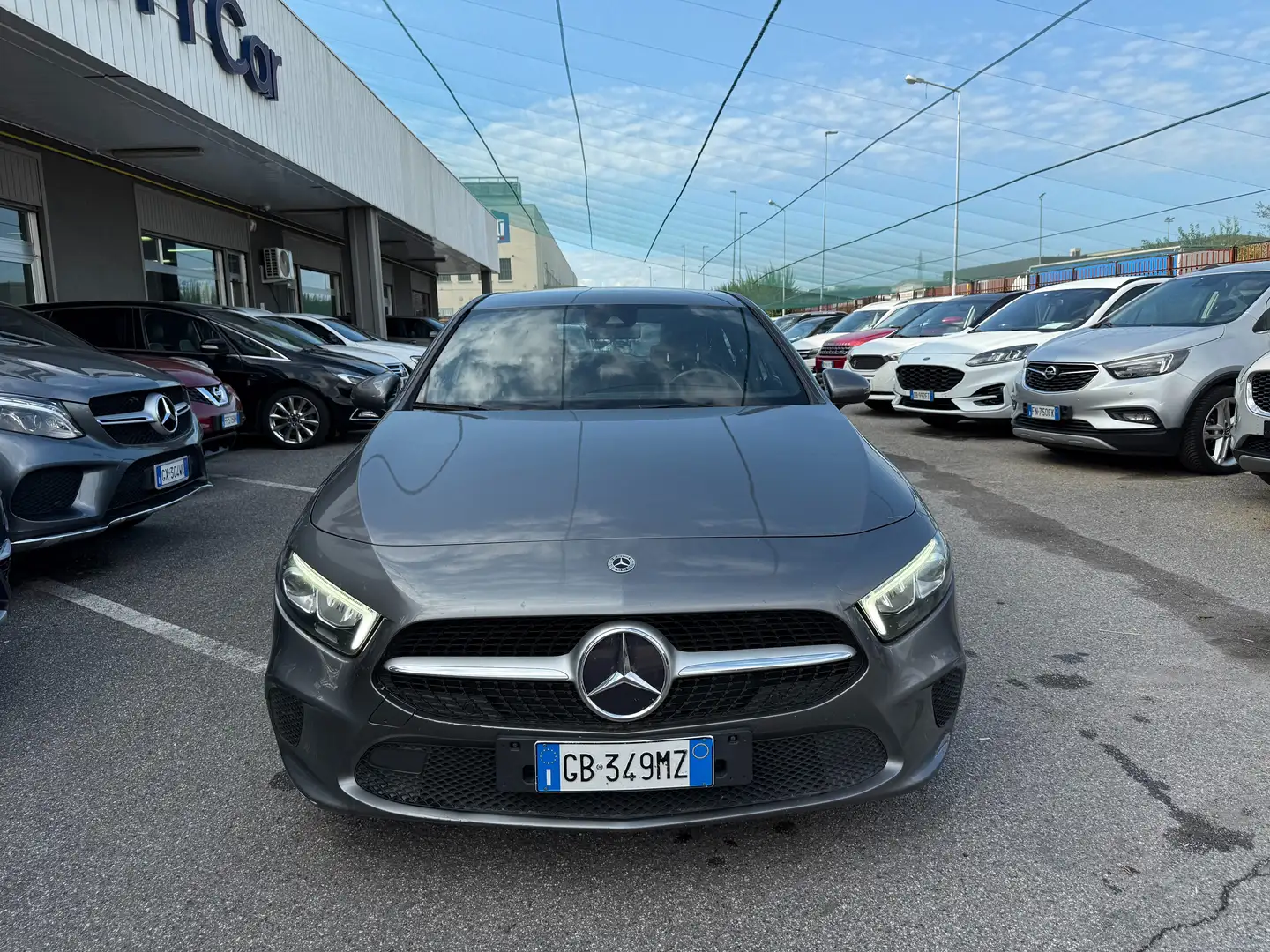 Mercedes-Benz A 180 Classe A A180d Sport auto Grigio - 2
