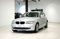 BMW 118 i LIM.|NAVIGATION|PDC-HI.|SERVOLENKUNG|2XSHZ| Plateado - thumbnail 1