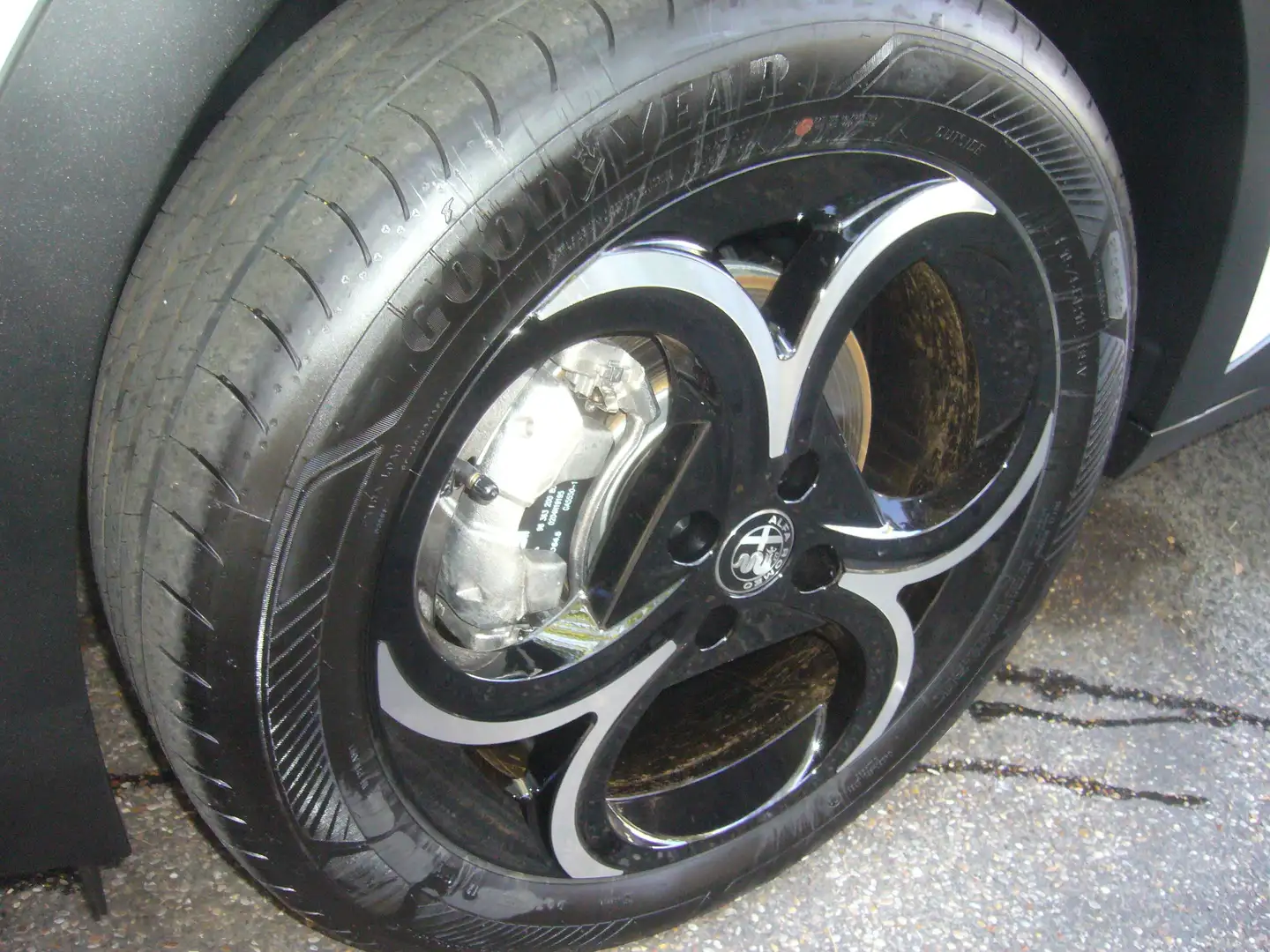 Alfa Romeo Junior 1.2 136 CV Hybrid eDCT6 Speciale Km0 Bianco - 2