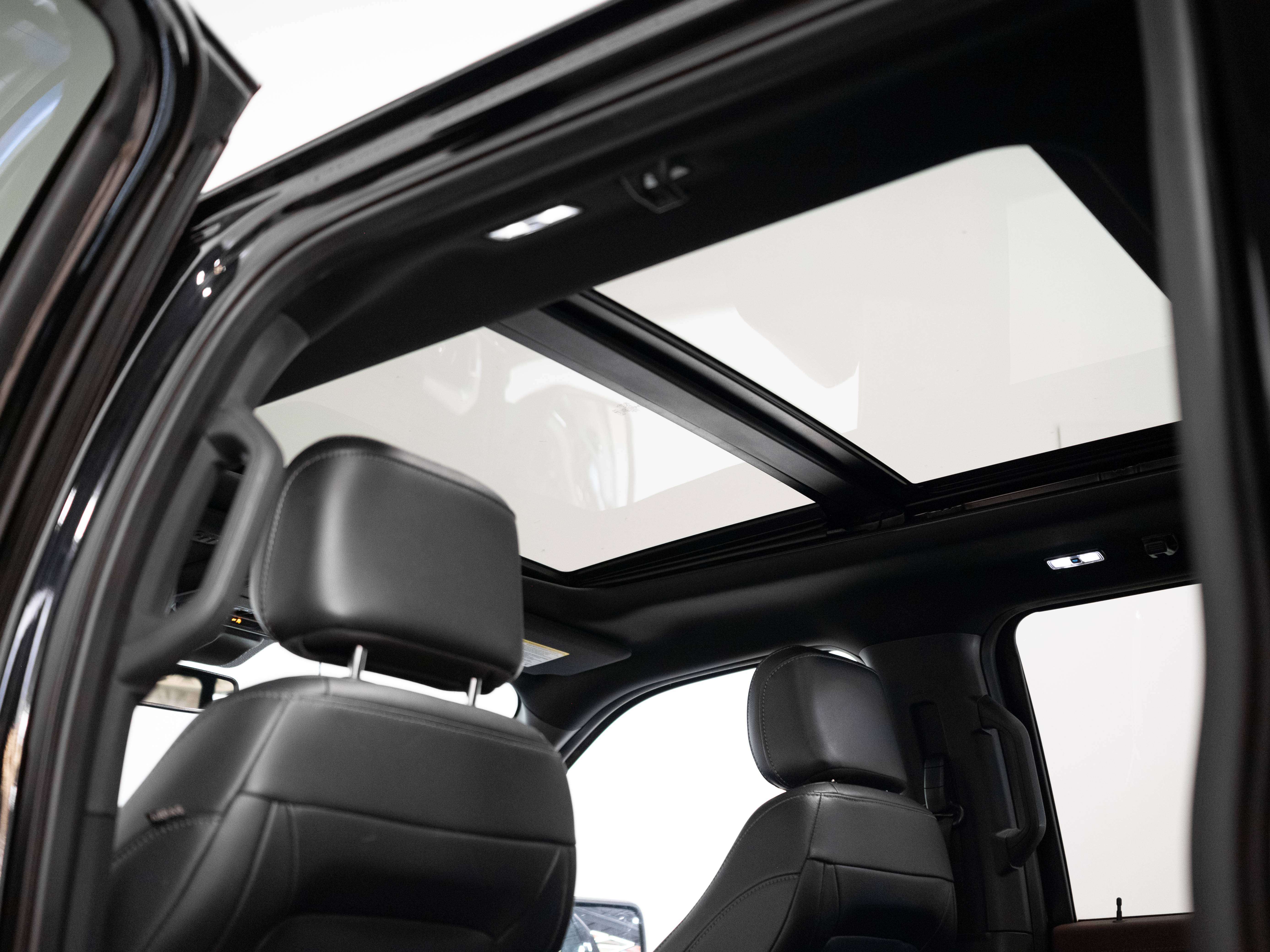 used 2021 Ford F-150 car, priced at $32,900