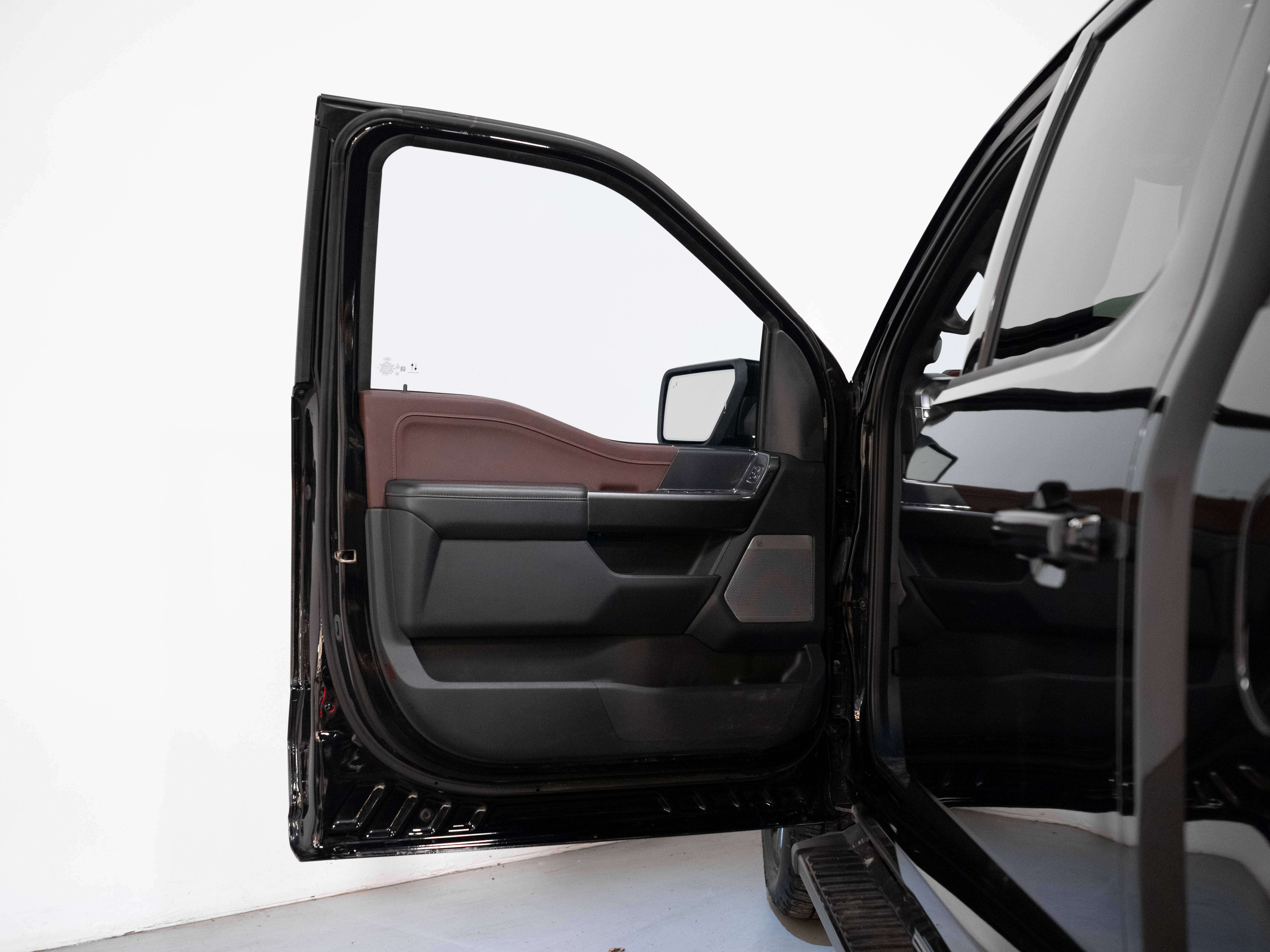 used 2021 Ford F-150 car, priced at $32,900