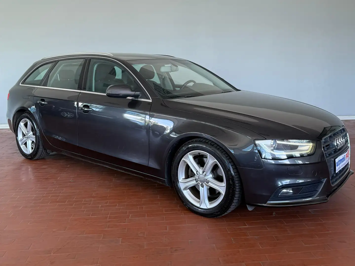 Audi A4 A4 IV  Avant 2.0 tdi Ambiente 143cv multitronic Grigio - 1