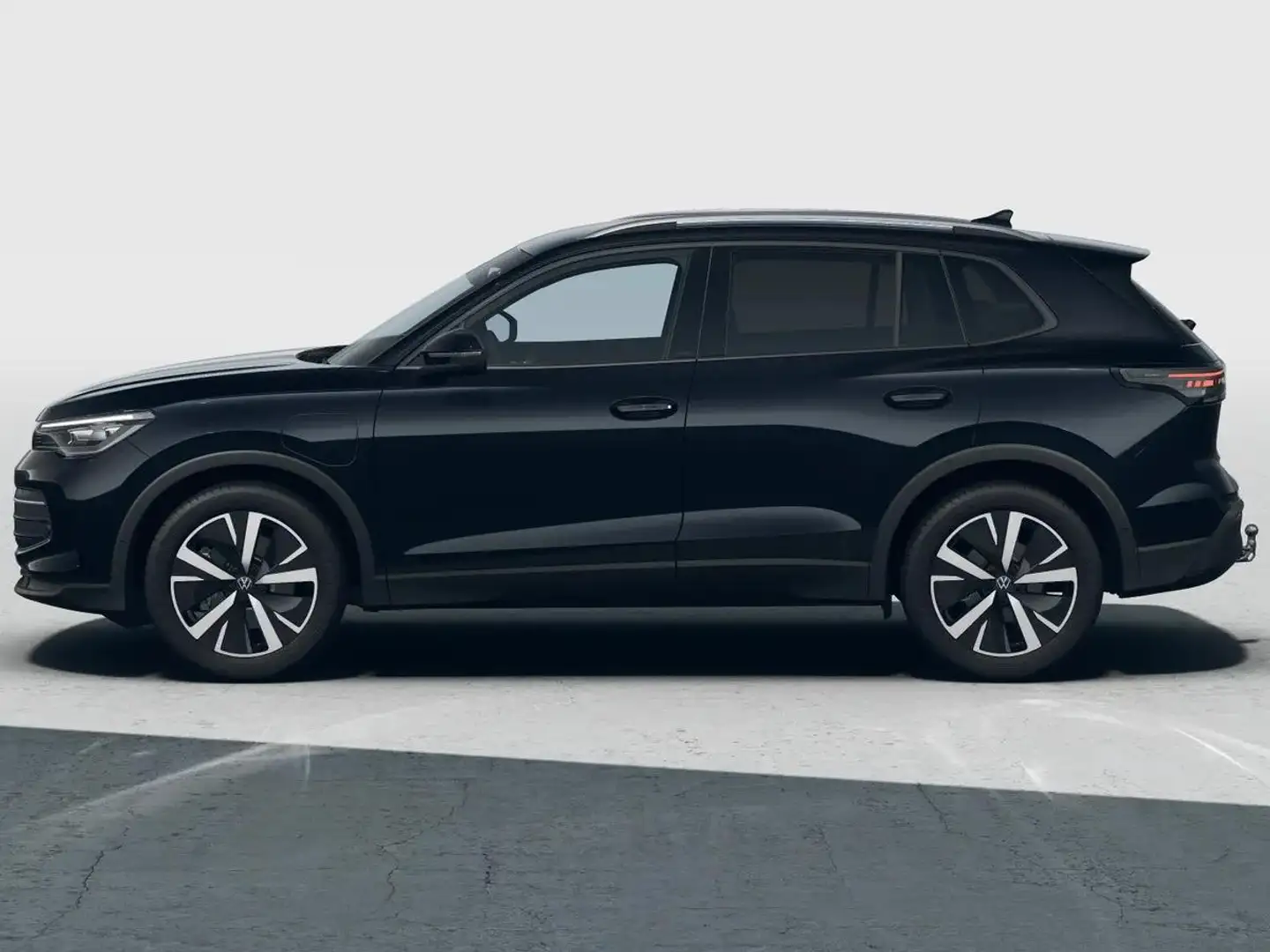 Volkswagen Tiguan Life Edition 1.5 eHybrid 150 kW / 204 pk SUV 6 ver Zwart - 2