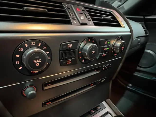 BMW 6 Series view 9