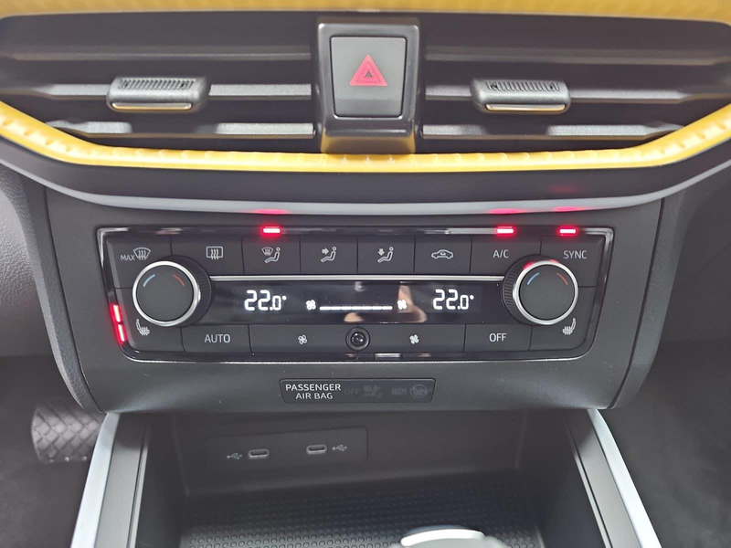 SEAT Arona ARONA 1.0 TSI DSG STYLE LED KLIMAAUTO WINTER AHK — photo 12