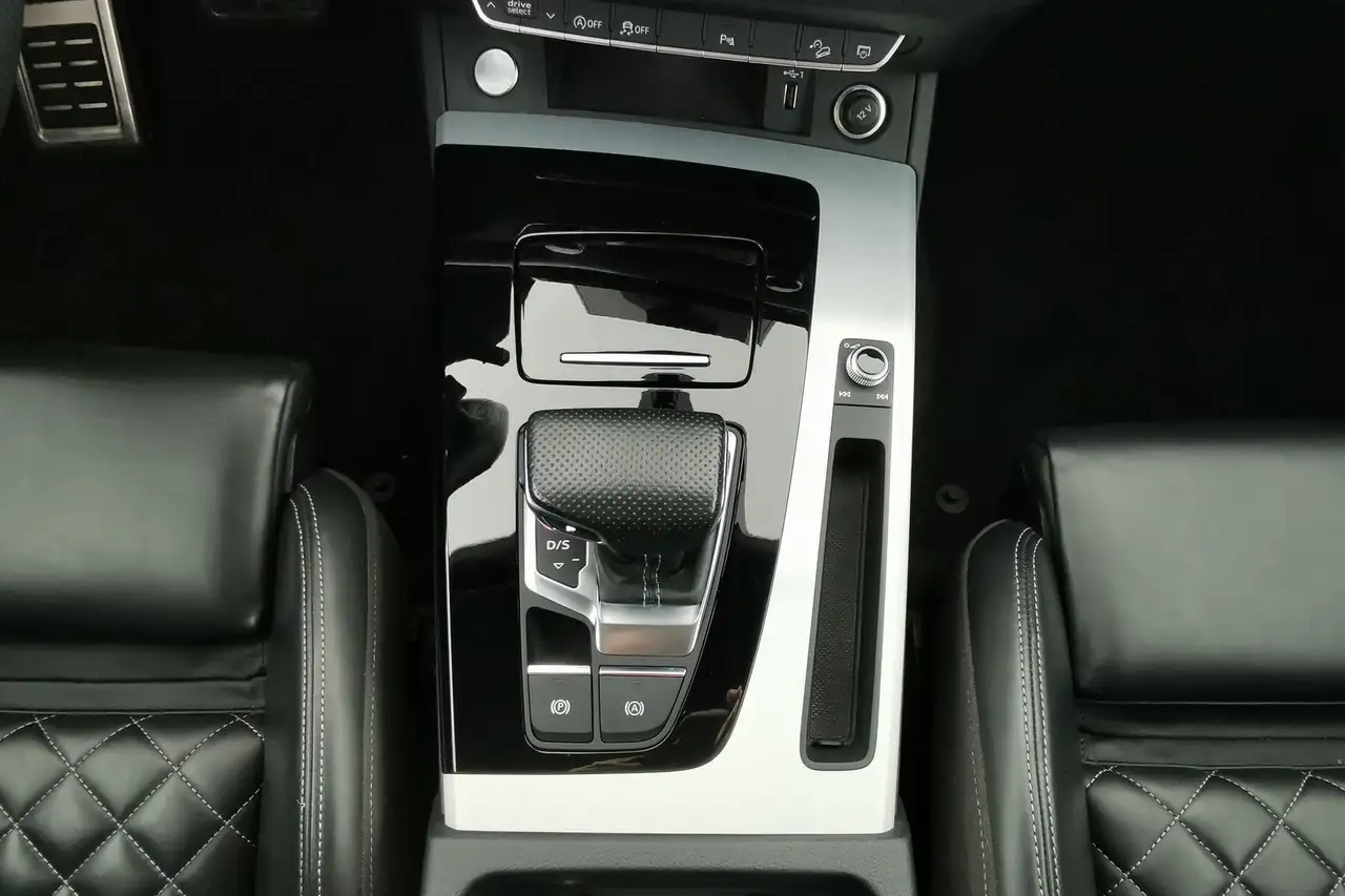 Audi Q5 Sportback 40 TDI 2x S line|Pano|LEDer|ACC|AHK ACC 13