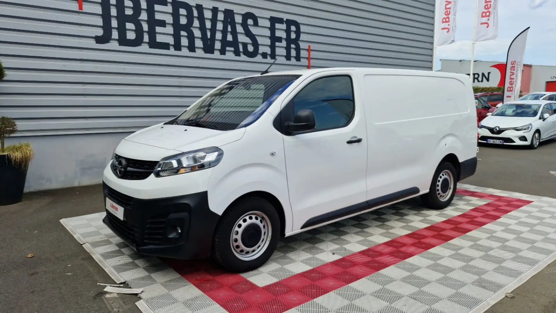 Opel Vivaro FOURGON l3 2.0 diesel 145 ch ptac augmente pack bu Wit - 2