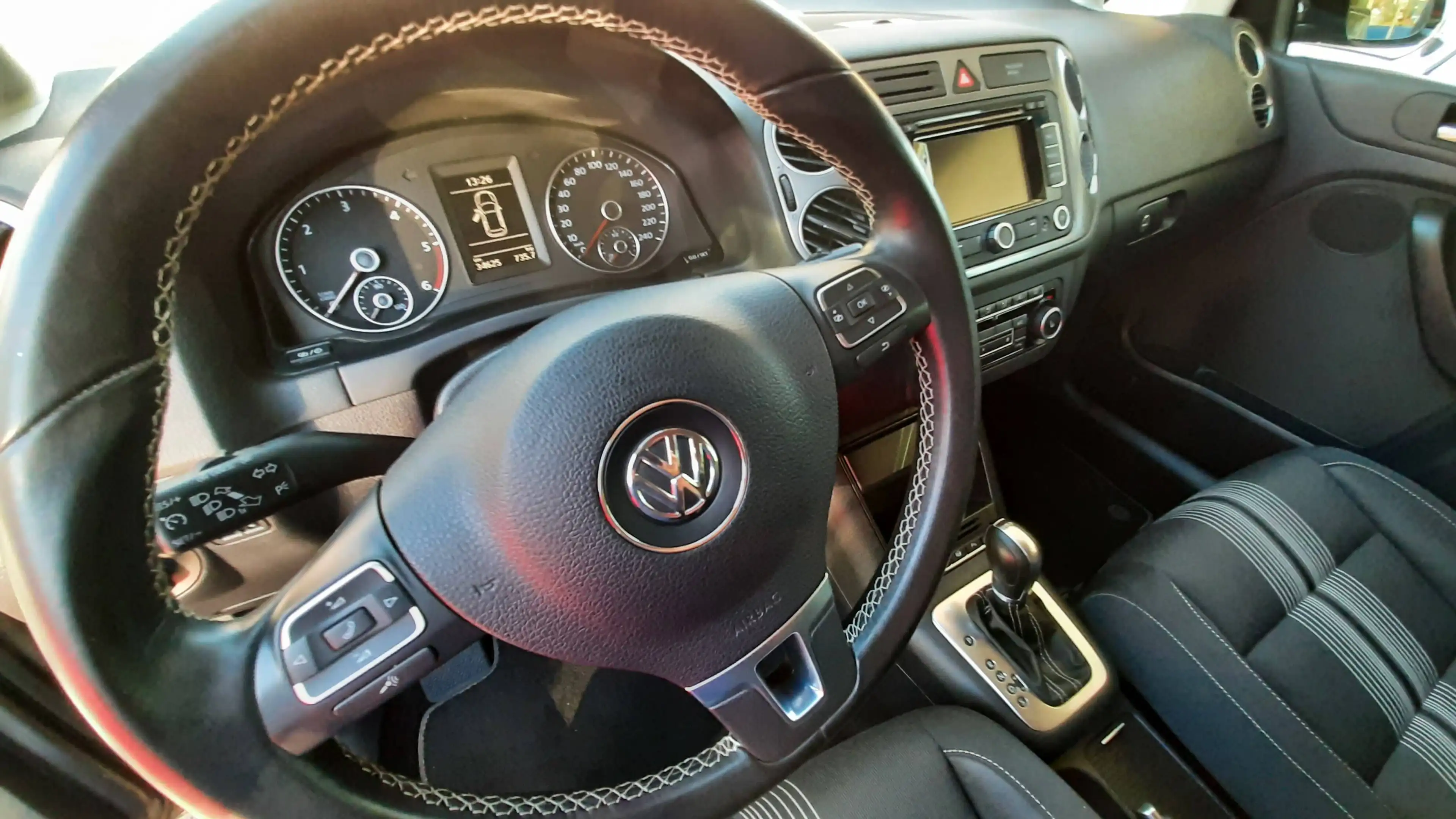 Volkswagen Golf Plus Match BMT — photo 9