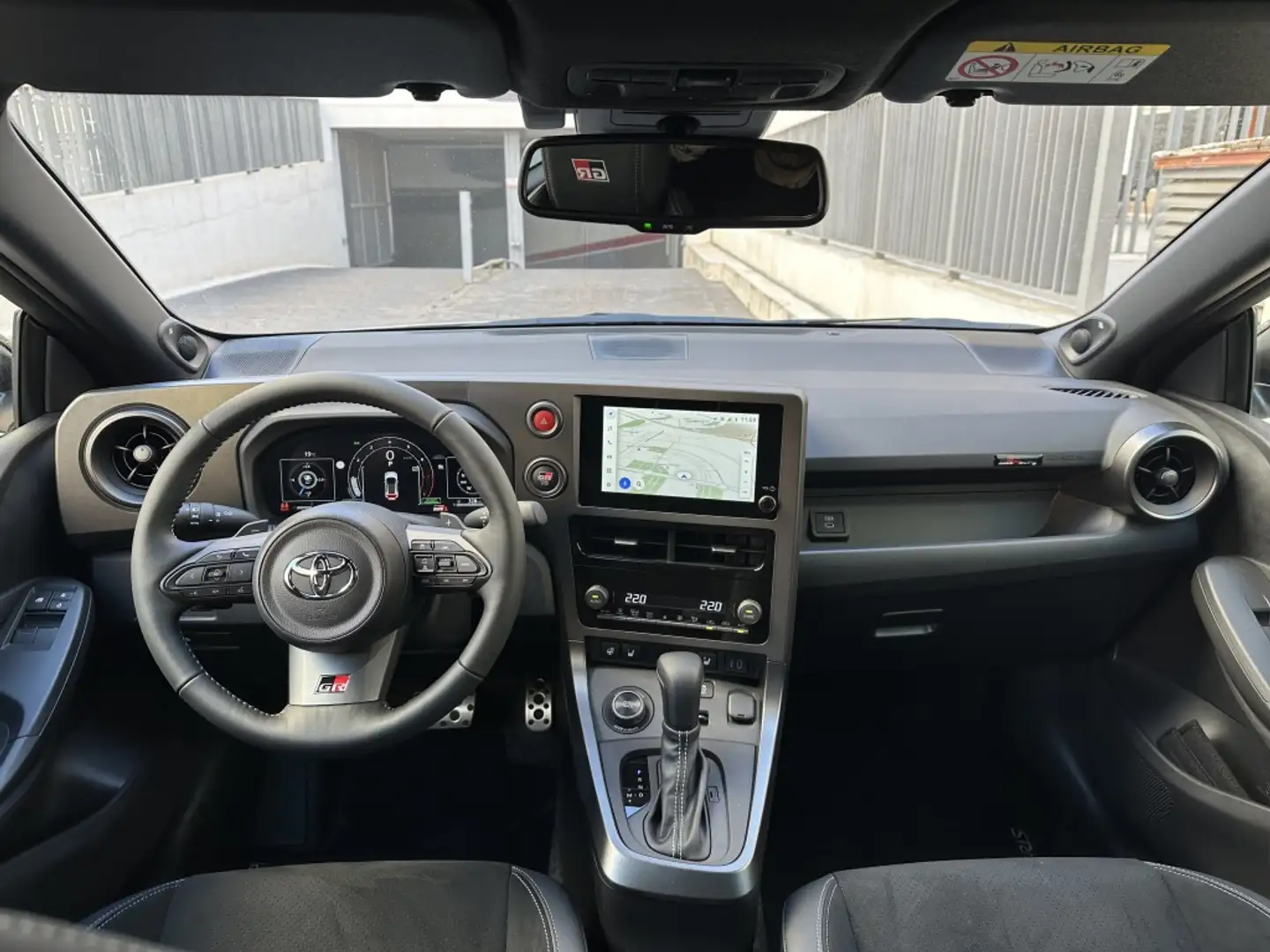 Toyota Yaris GR RZ Aut. Blanc - 2
