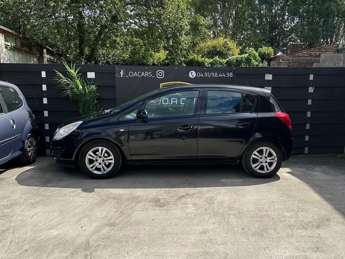Opel Corsa Corsa 1.2i *MARCHAND/EXPORT* Zwart - 2