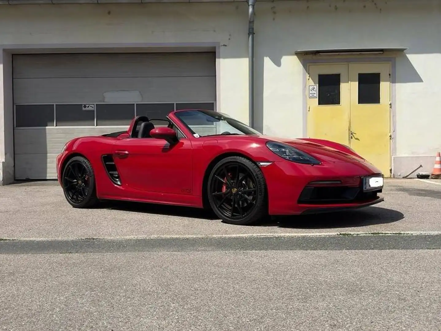 Porsche 718 Boxster GTS Rot - 1