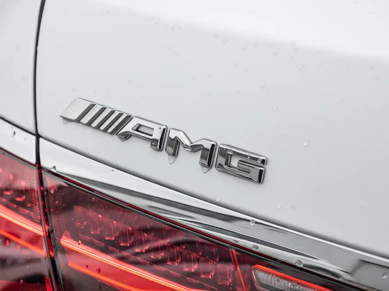 Mercedes-Benz S-Class снимка Mercedes-Benz S-Class