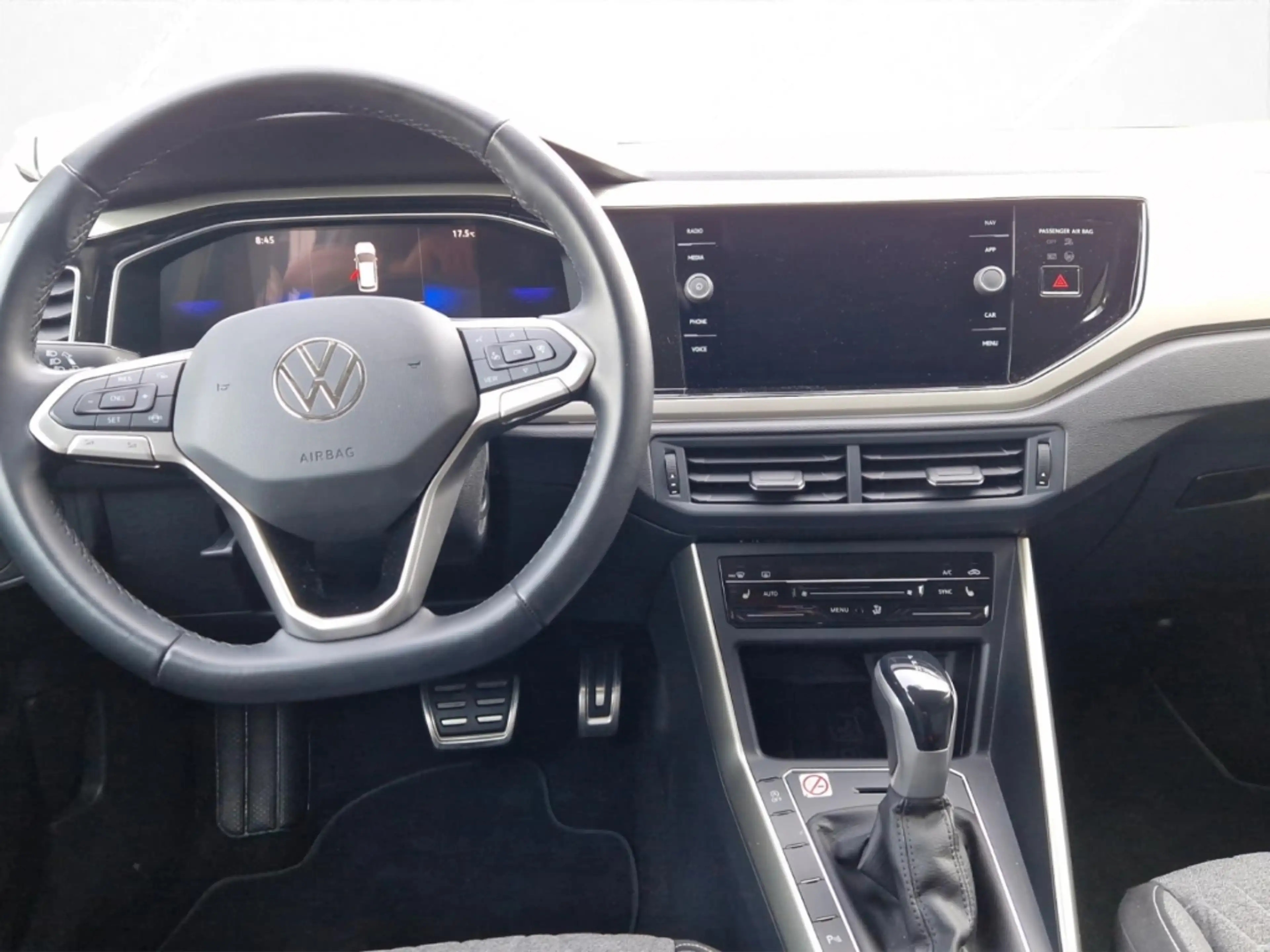 Volkswagen Polo 1.0 TSI DSG Move Navi+Sitzhzg+LED+PDC+Climatronic — photo 10