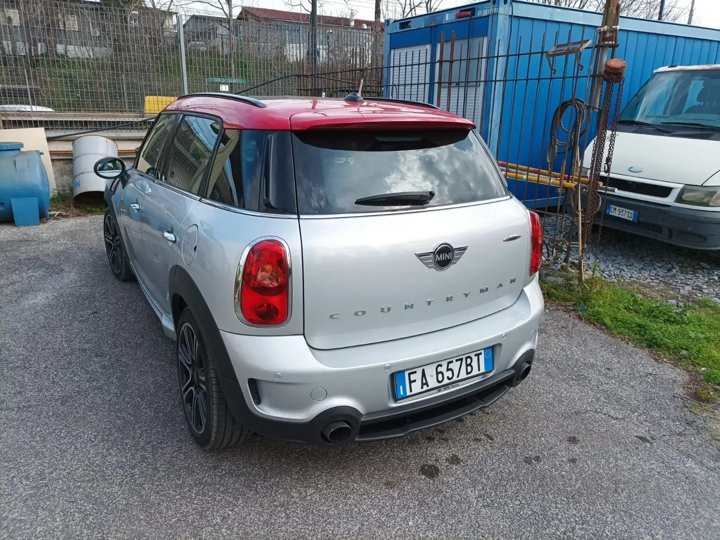 MINI John Cooper Works Countryman 1.6 ALL4 Gümüş rengi - 2