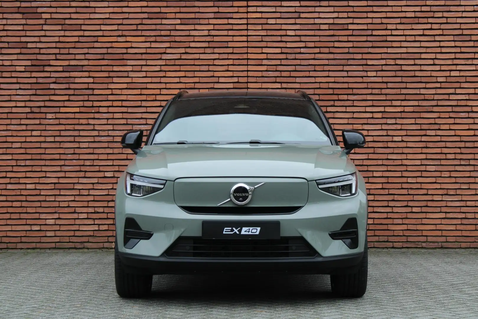 Volvo EX40 Single Motor Extended Range Ultra 82 kWh | Panoram Groen - 2