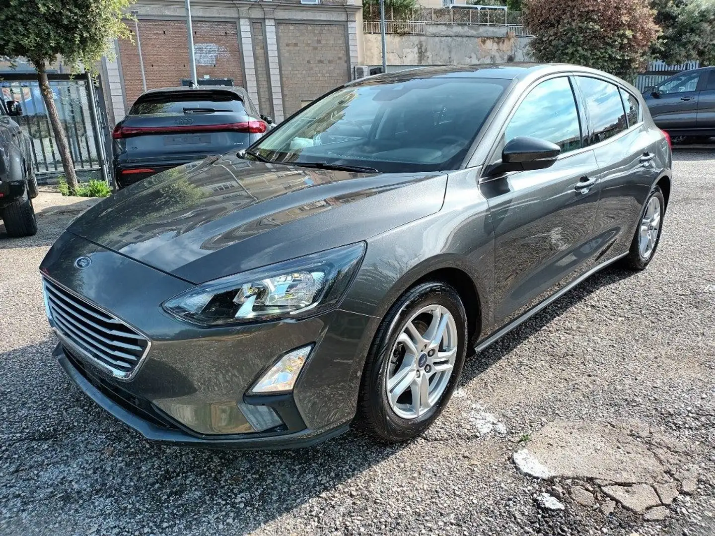 Ford Focus 1500 ECOBLUE BUSINESS 120CV 5P NAV CAM"16 ITALIA Grau - 2