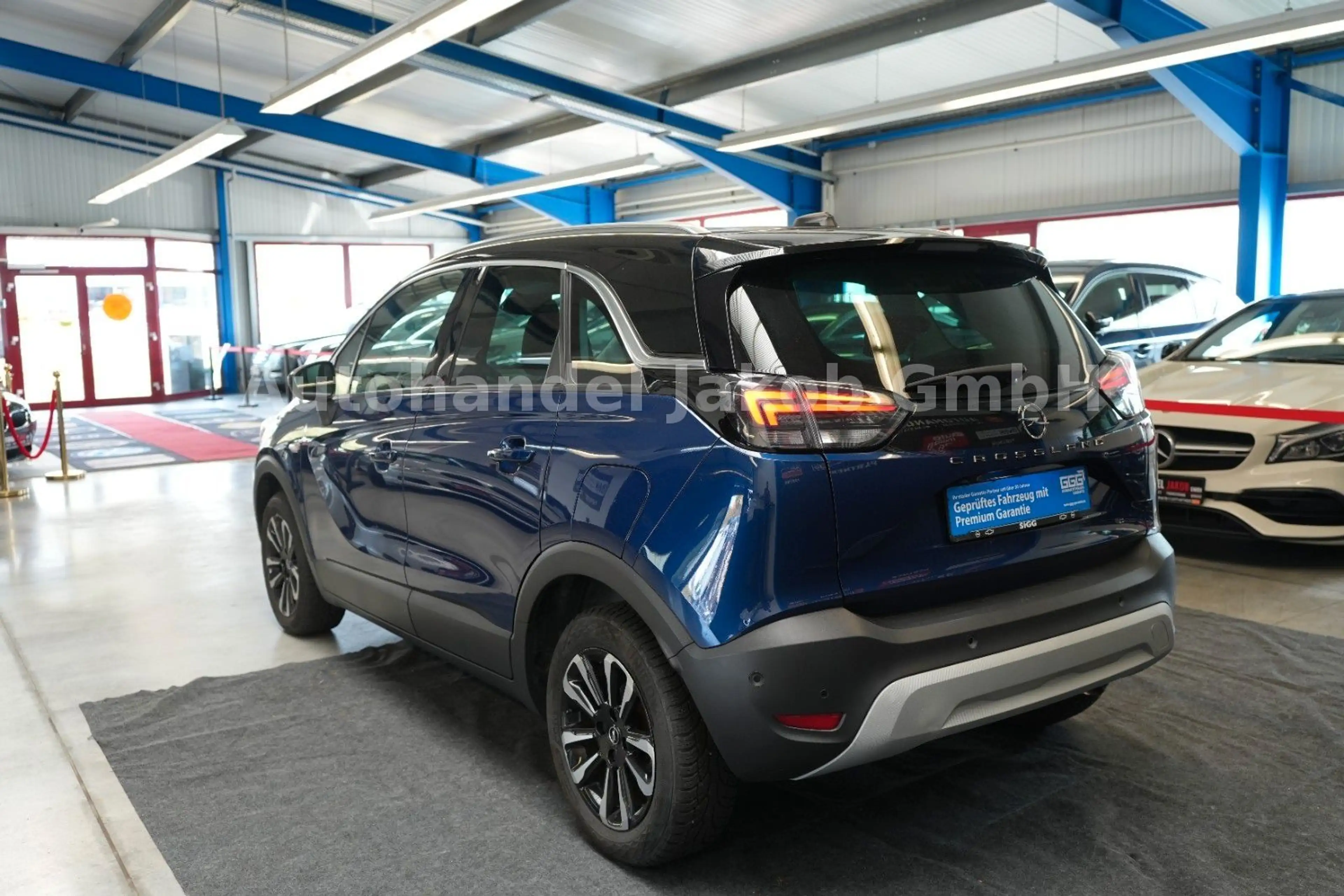 Opel Crossland X — photo 6