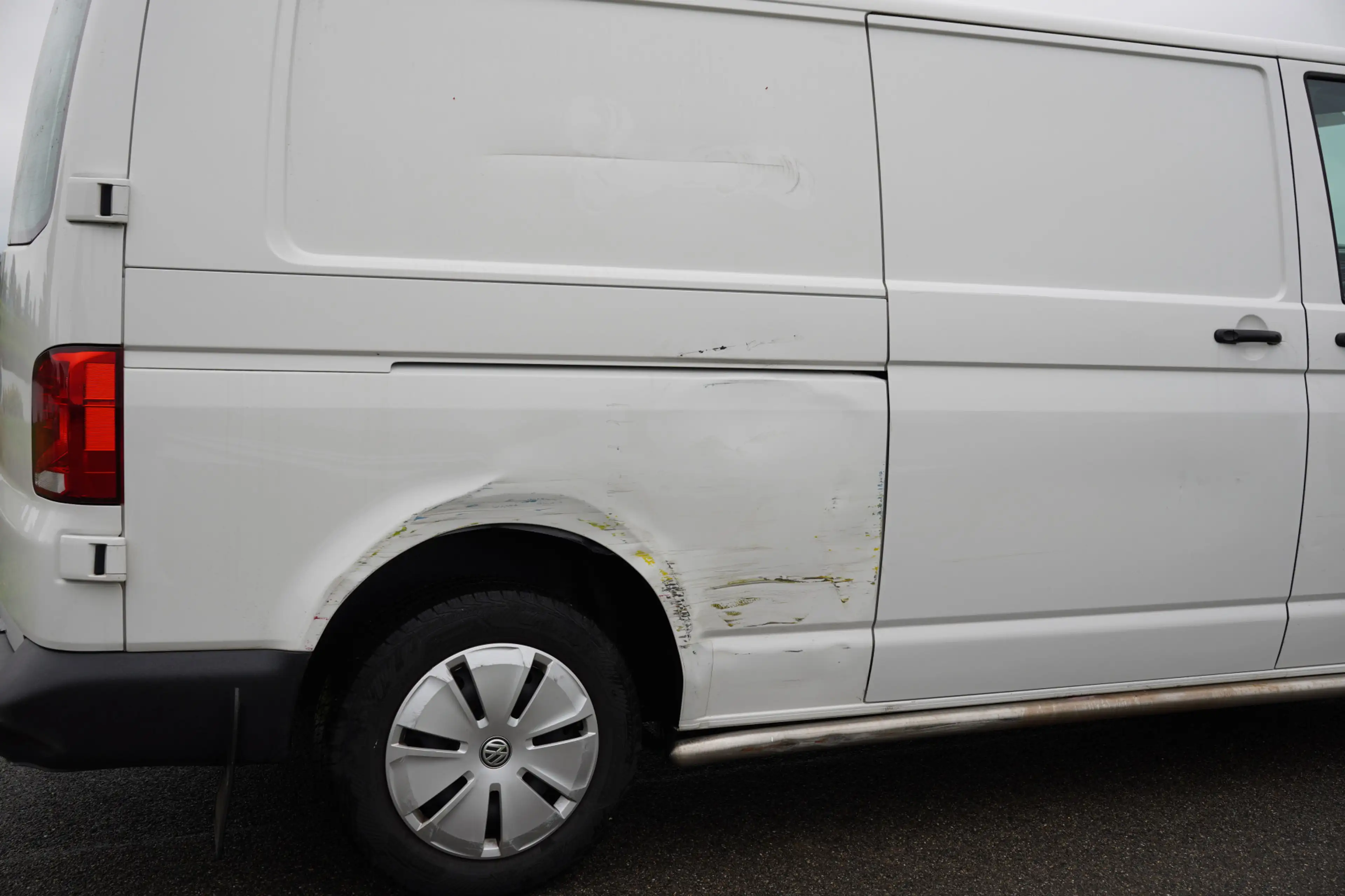 Volkswagen T6.1 Transporter 2.0 TDI L2H1 28 Comfortline / Automaat / Cruise / — photo 6