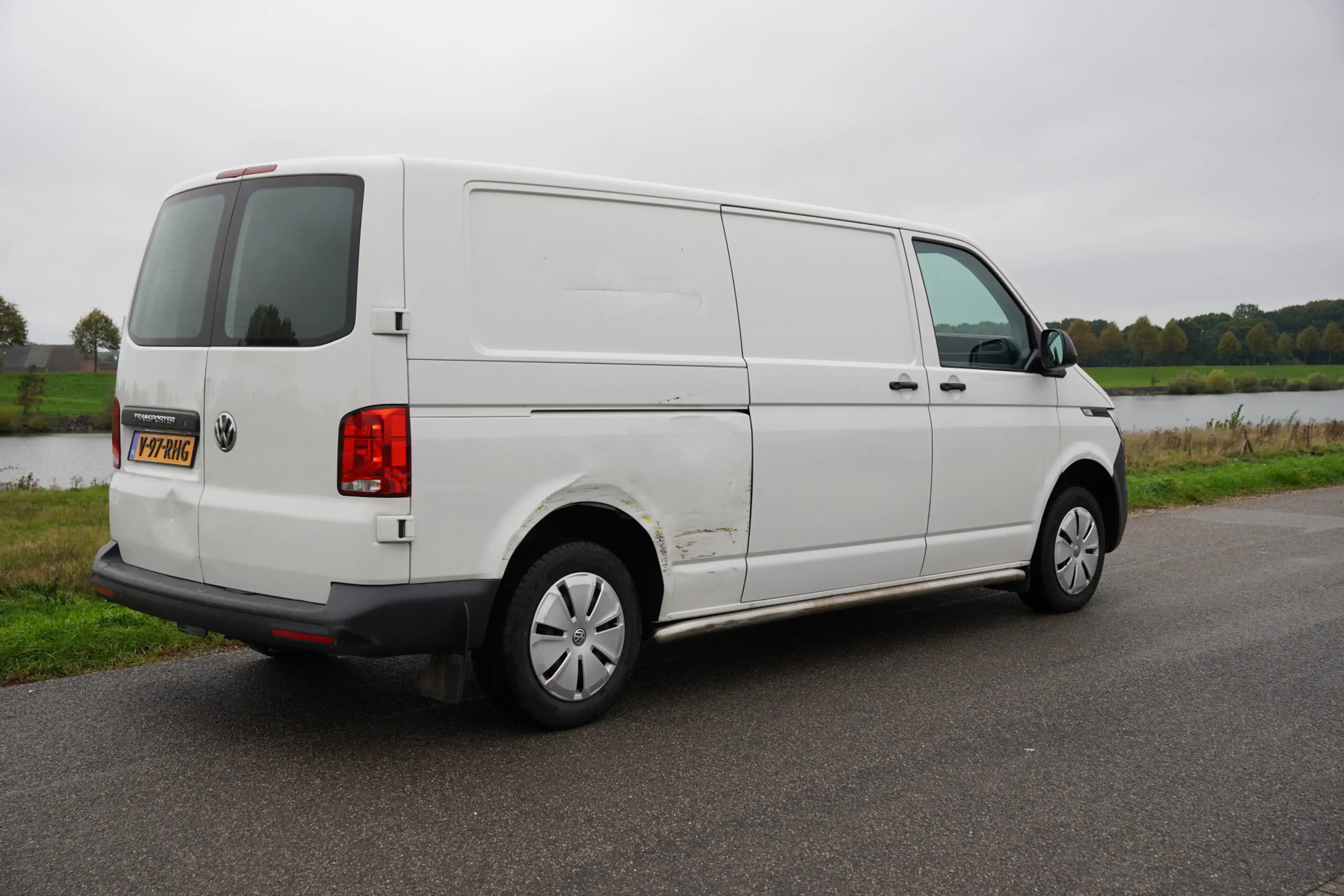 Volkswagen T6.1 Transporter 2.0 TDI L2H1 28 Comfortline / Automaat / Cruise / — photo 5