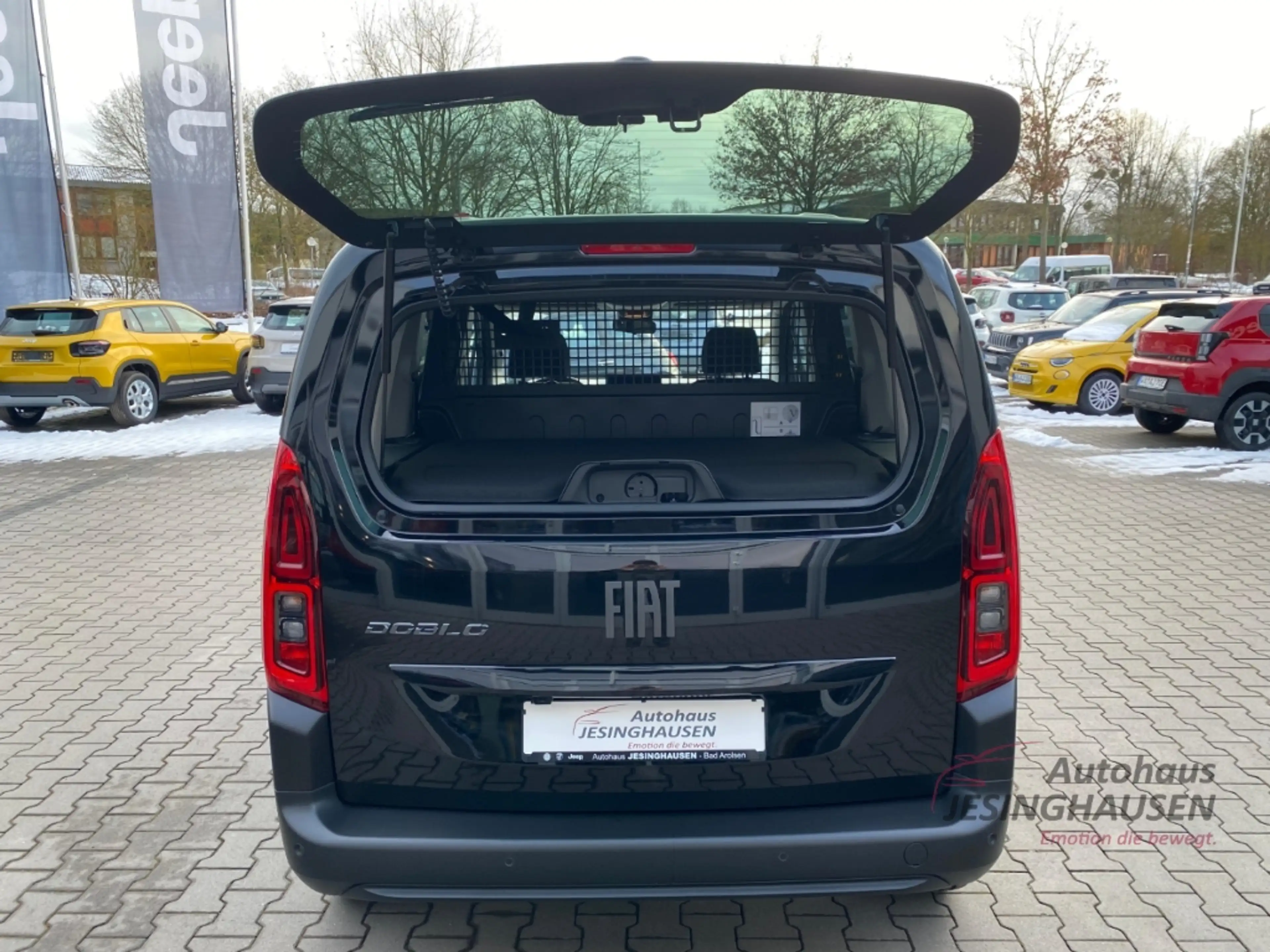Fiat Doblo Kombi L1H1 1.5 Diesel Navi Ausst. Hecksch. LED Dig — photo 9