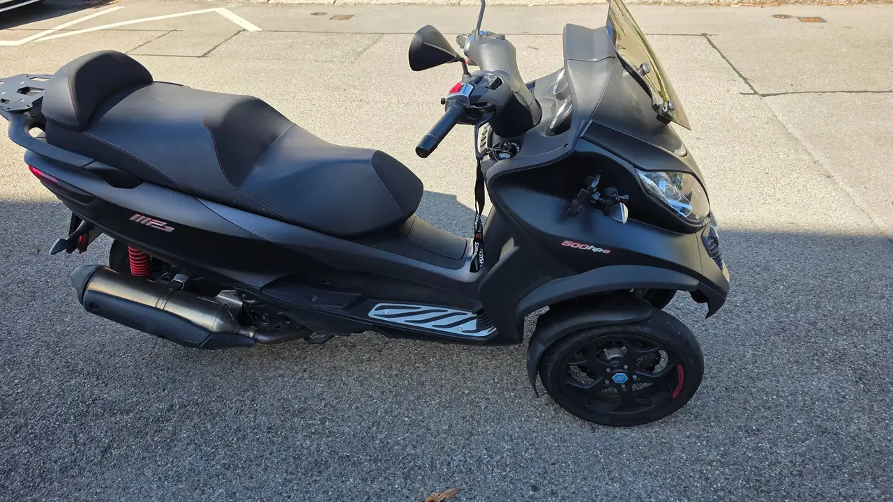 Piaggio MP3 500