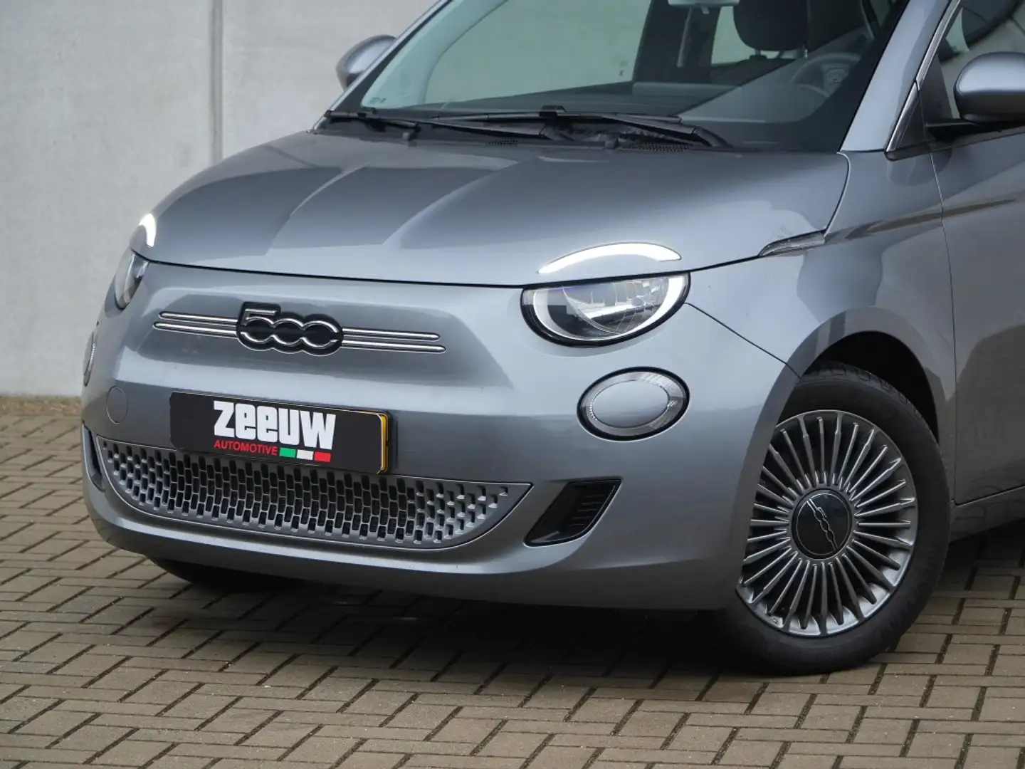Fiat 500 Icon 42 kWh | Navi | Carplay | Winter | Clima | 16 Grau - 2