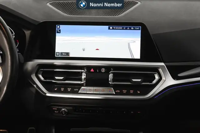 BMW 4 Series view 12
