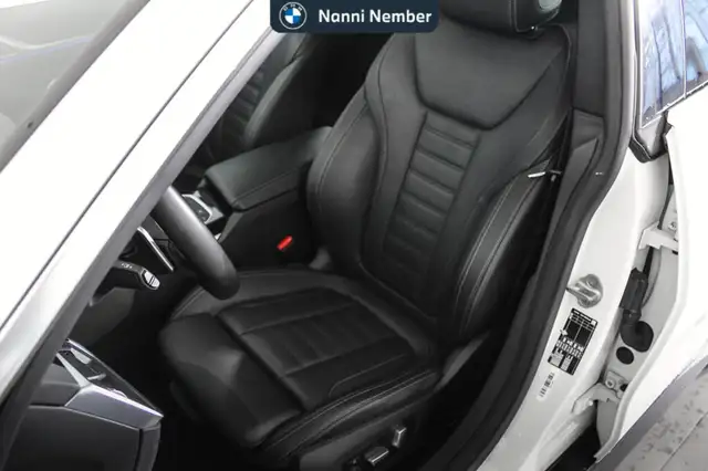 BMW 4 Series view 14