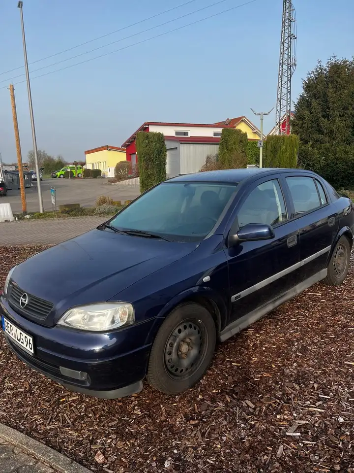 Opel Astra Defekte Dieselpumpe Zustand Top, foto 2