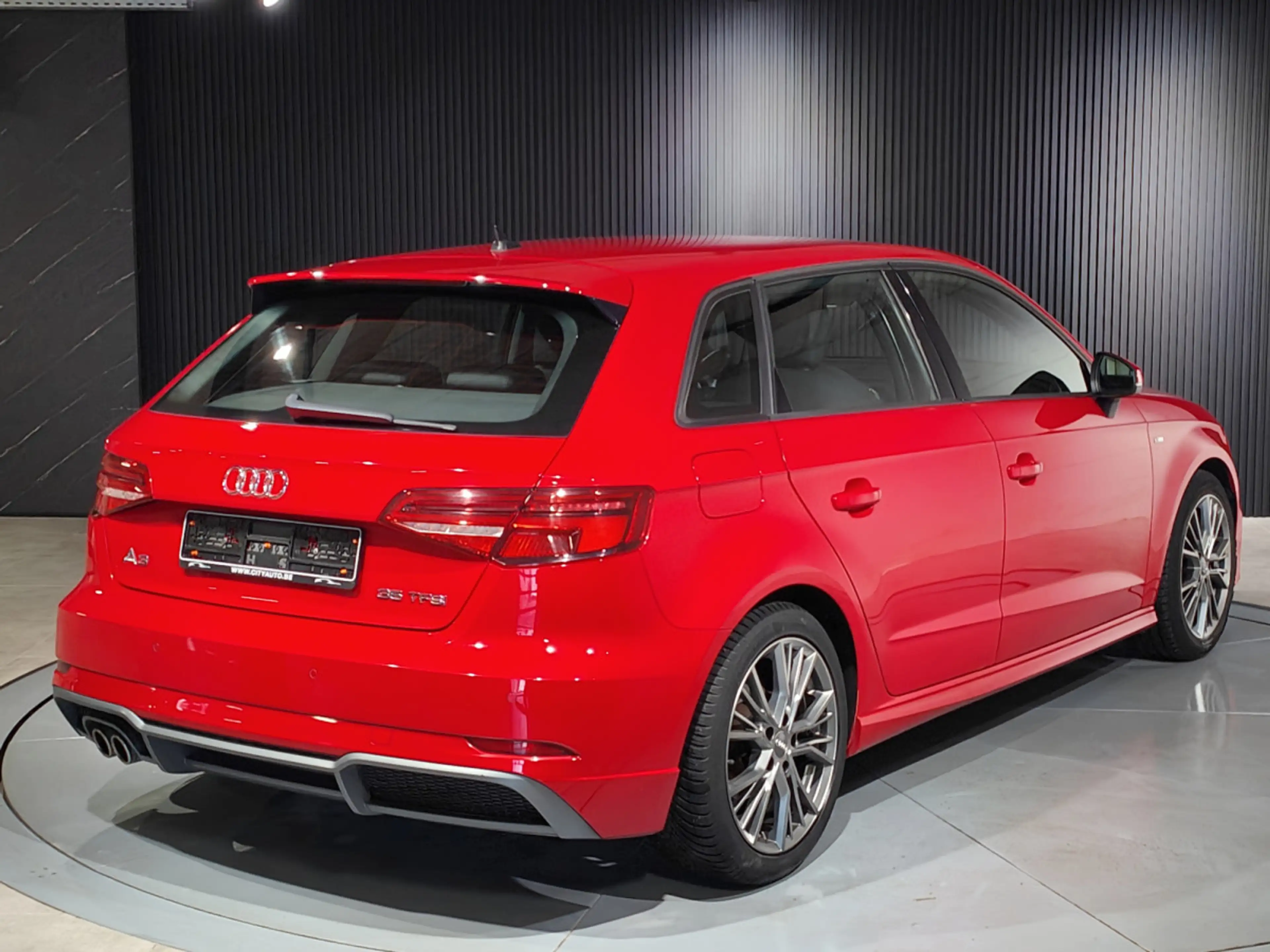 Audi A3 35 TFSI S-TRONIC S-LINE CARPLAY GPS BLUETOOTH APS — photo 3