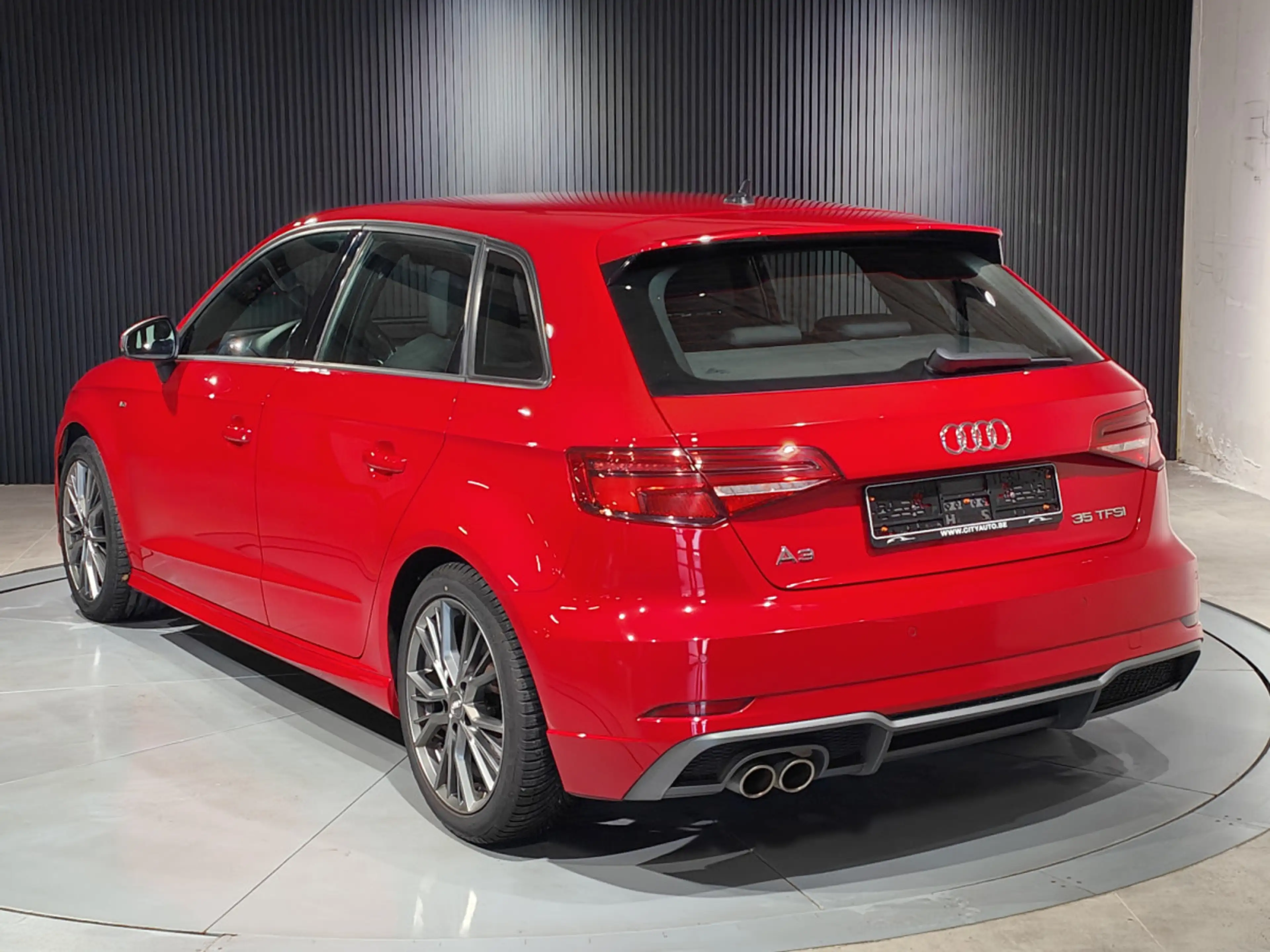 Audi A3 35 TFSI S-TRONIC S-LINE CARPLAY GPS BLUETOOTH APS — photo 4