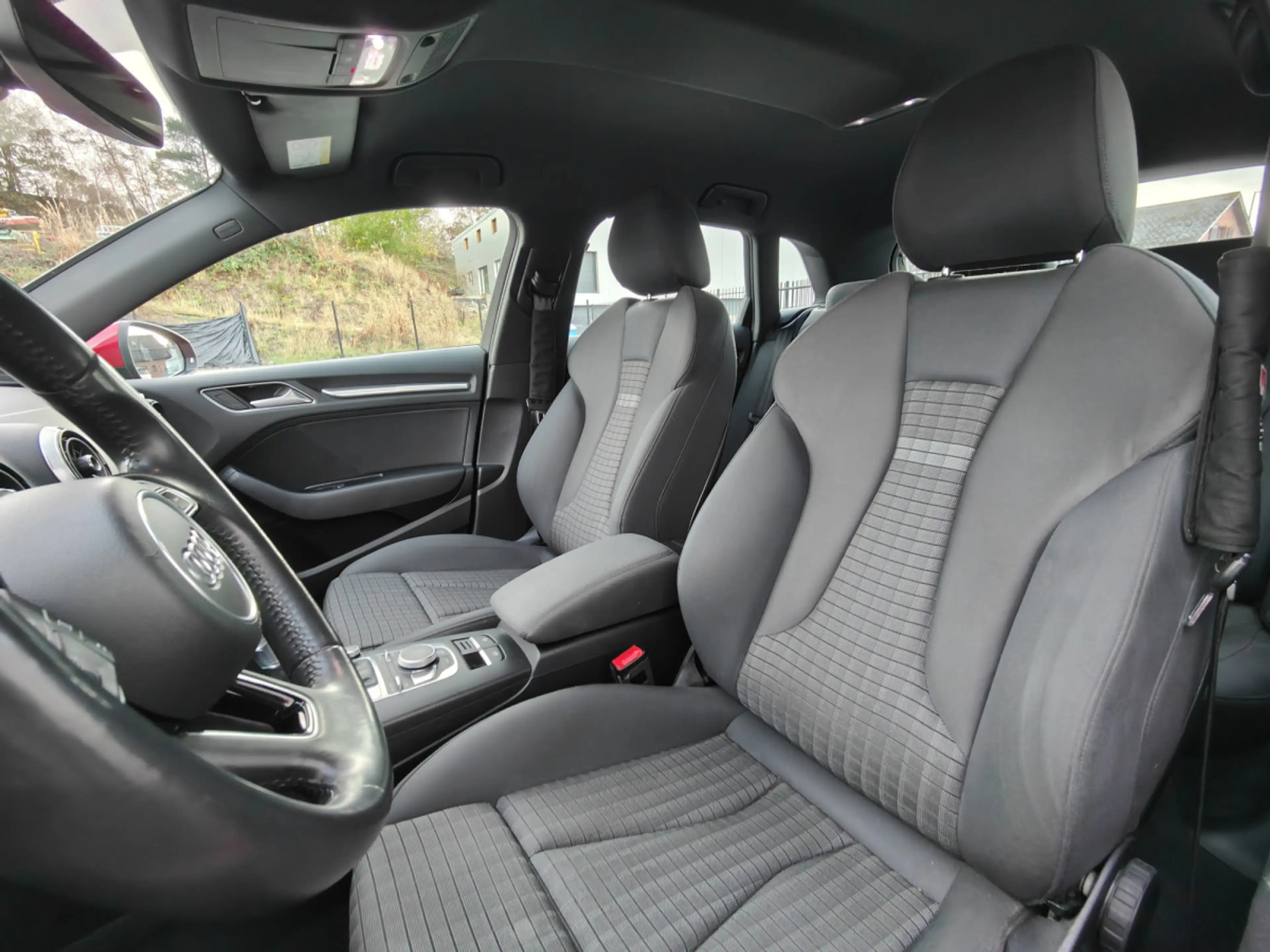 Audi A3 35 TFSI S-TRONIC S-LINE CARPLAY GPS BLUETOOTH APS — photo 11