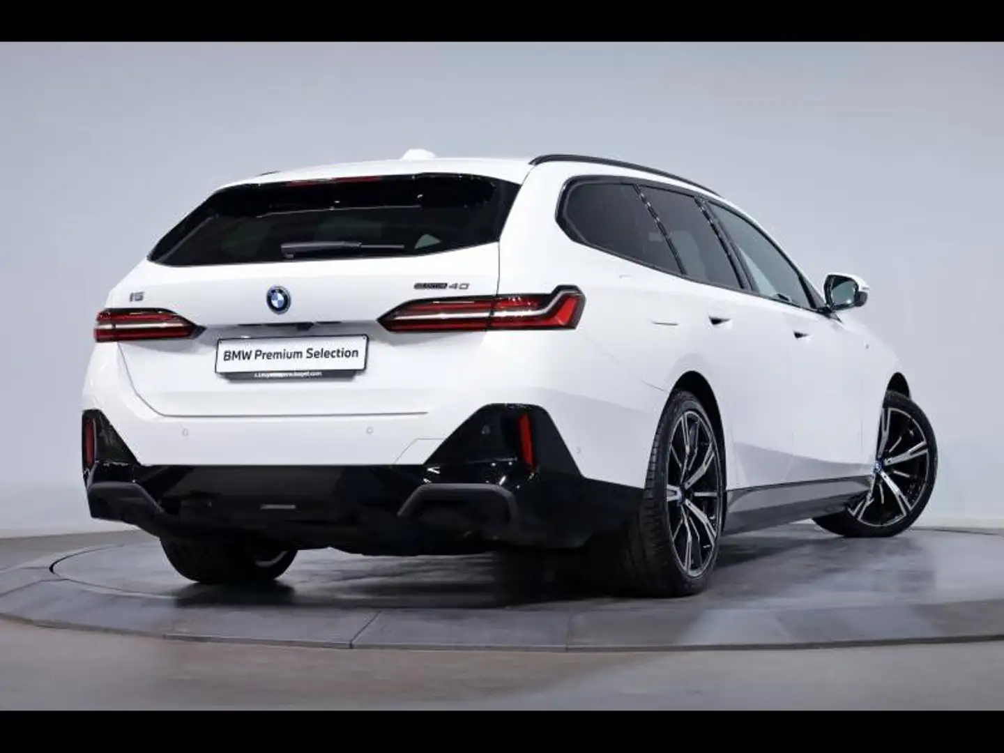 BMW i5 eDrive40 Touring Kit M Sport Blanc - 2