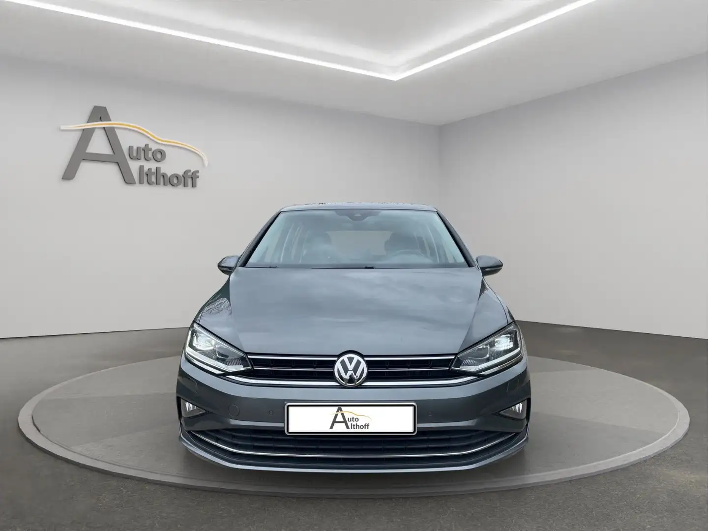 Volkswagen Golf Sportsvan 1.5 TSI Highline NAV LED SHZ Gris - 2
