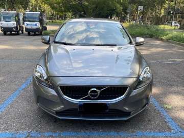 V40 II 20122.0 d2 Kinetic my17