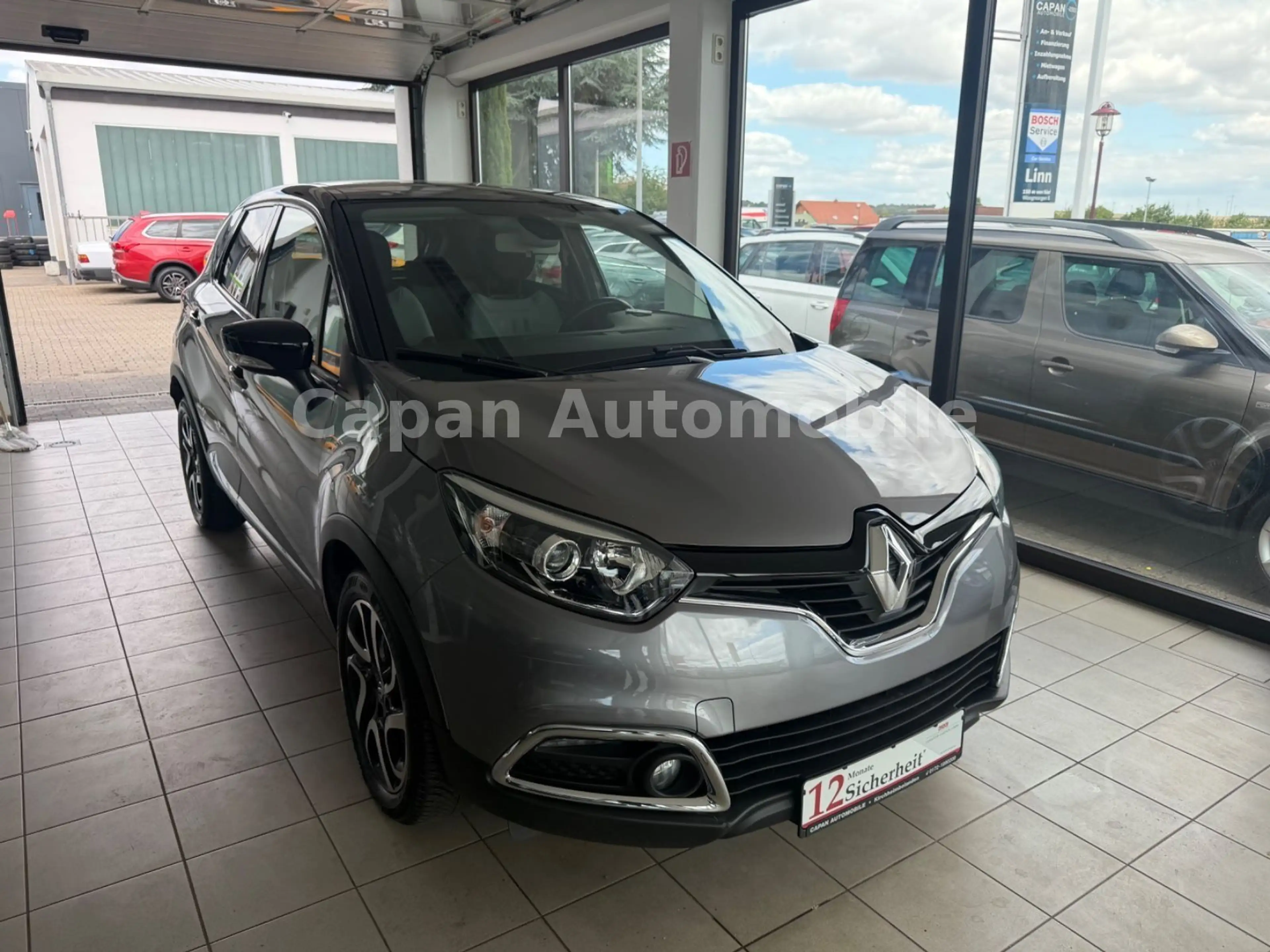 Renault Captur ENERGY TCe 120 Limited Navi/SHZ/PDC/EURO6