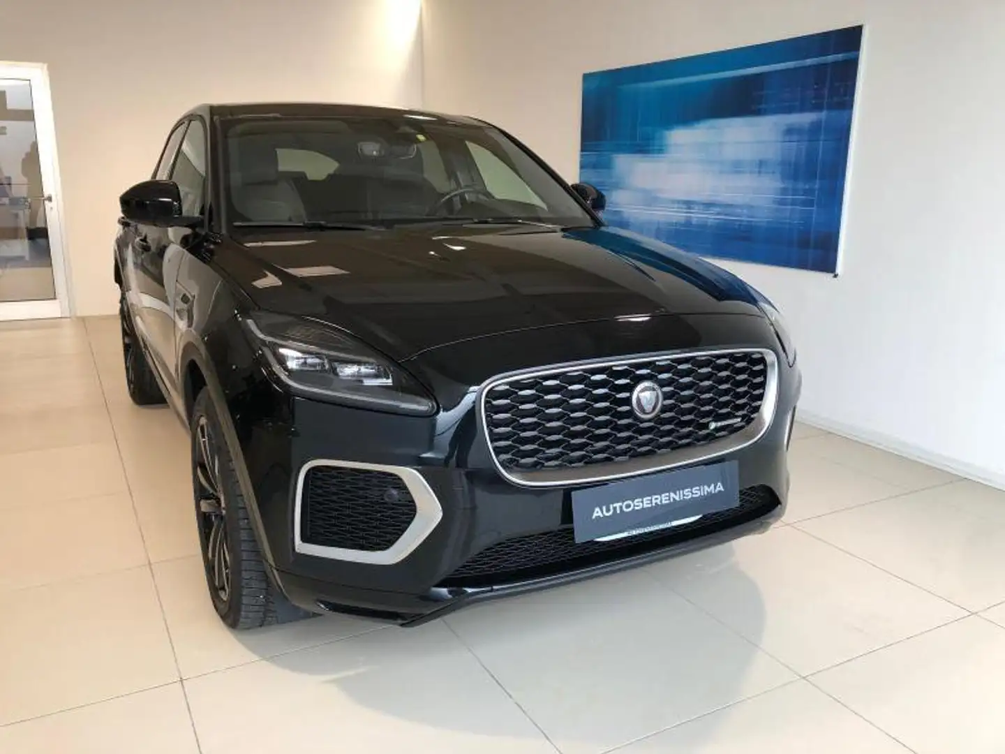 Jaguar E-Pace (X540) 2.0D I4 163 CV AWD Auto R-Dynamic Noir - 1