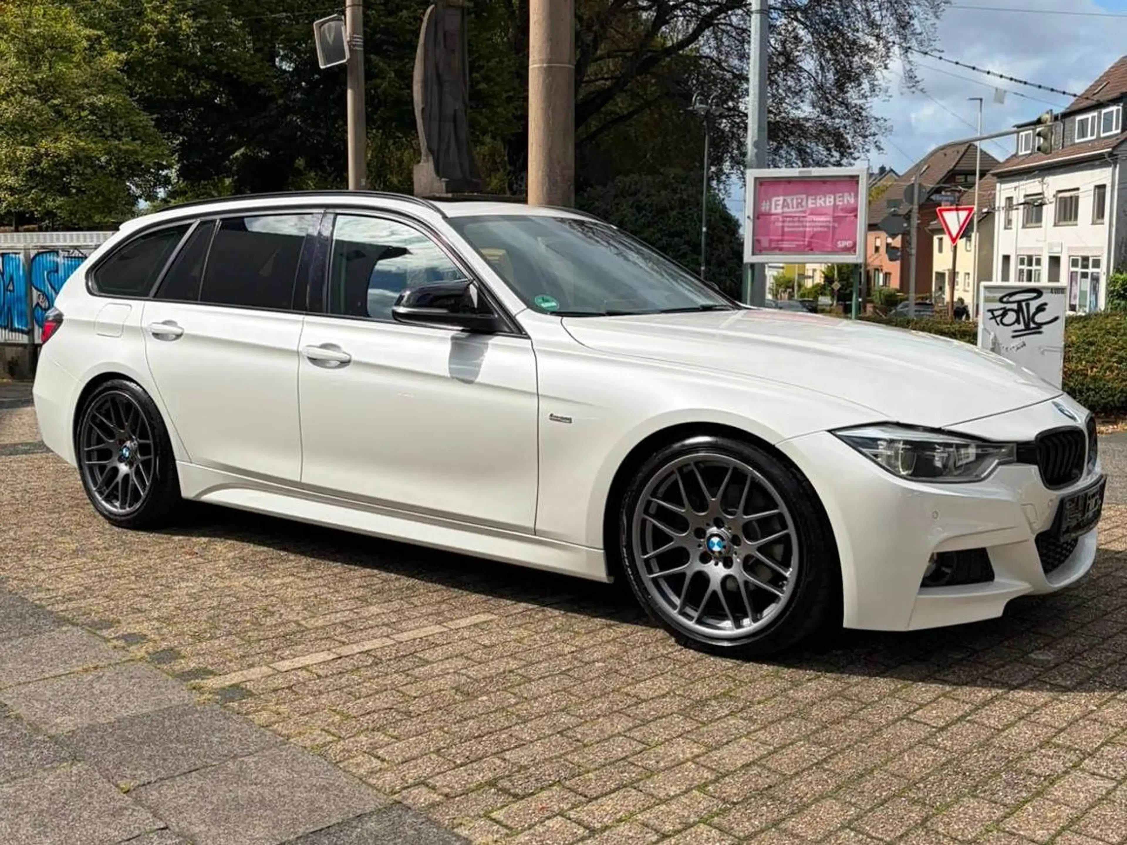 BMW 320 320 d B47 Luxury Line Automatik