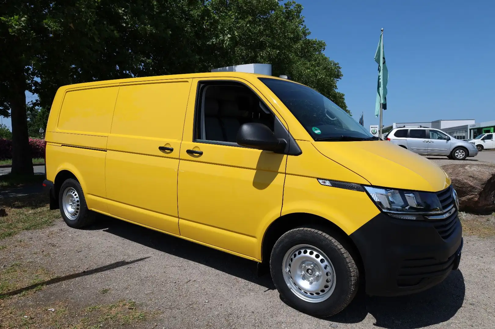 Volkswagen T6.1 Transporter Kasten Kasten lang FWD Gelb - 1