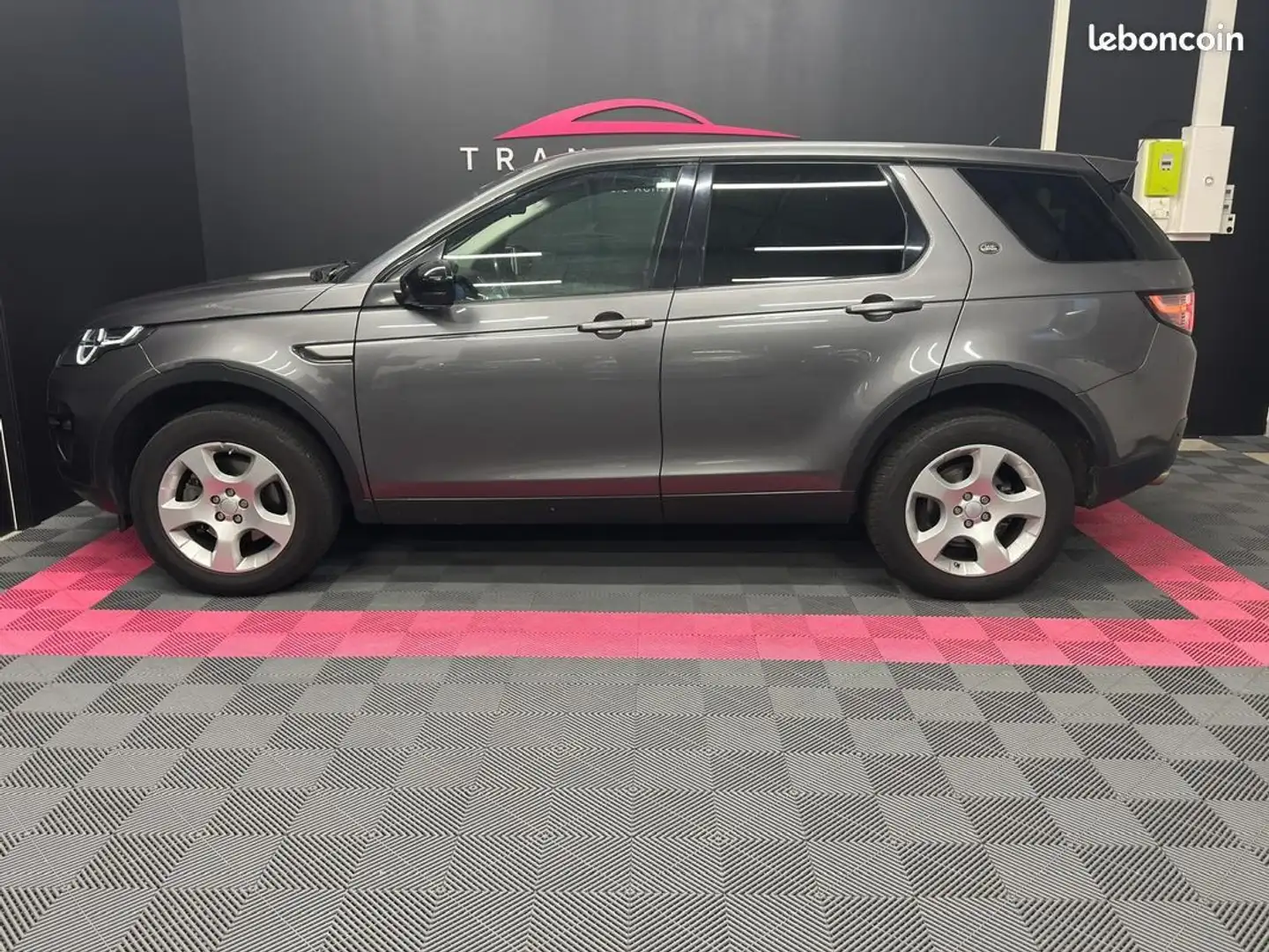 Land Rover Discovery Sport Land rover 2.0 td4 turbo pure révision à jour Gris - 2