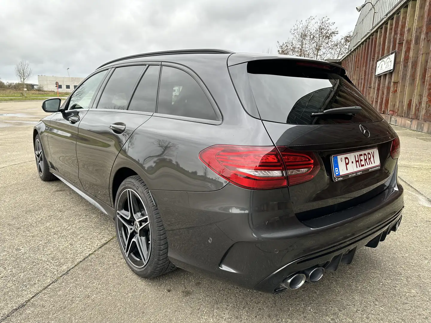Mercedes-Benz C 300 (BlueTEC Hybrid) h T 7G-TRONIC AMG Line - 2