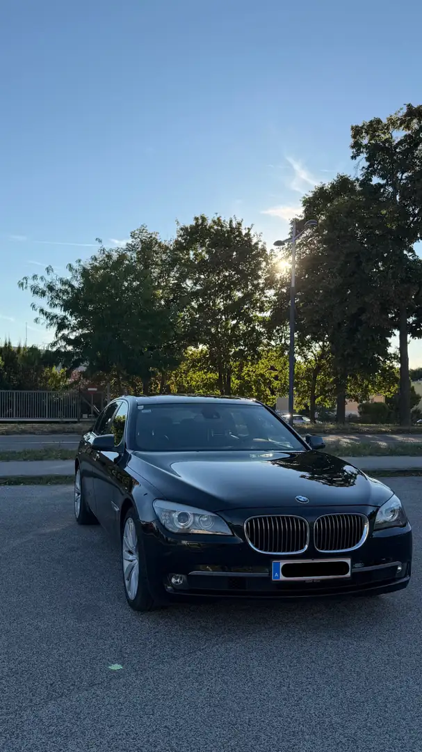 BMW 740 740d *VOLL* Aut. Blau - 2