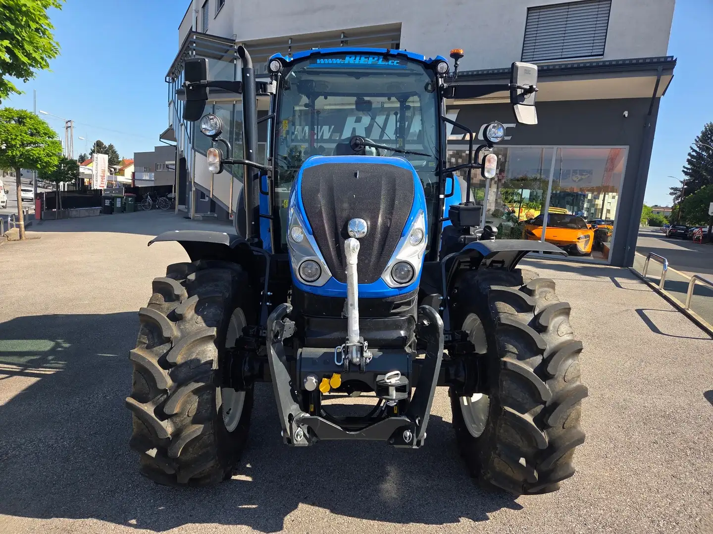 Fiat New Holland T 5.90 Neues Modell 2026 Dual Comand Blau - 2