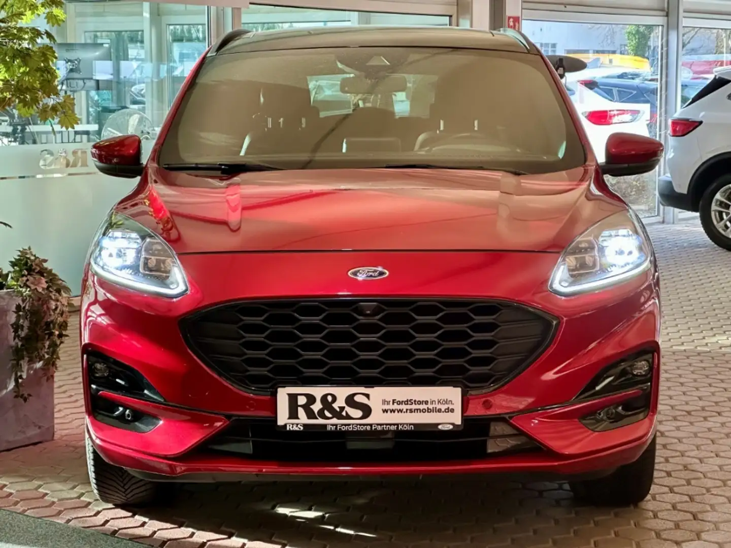 Ford Kuga ST-Line X+Automatik+Pano+AHK+B&O+Key-Free Rojo - 2