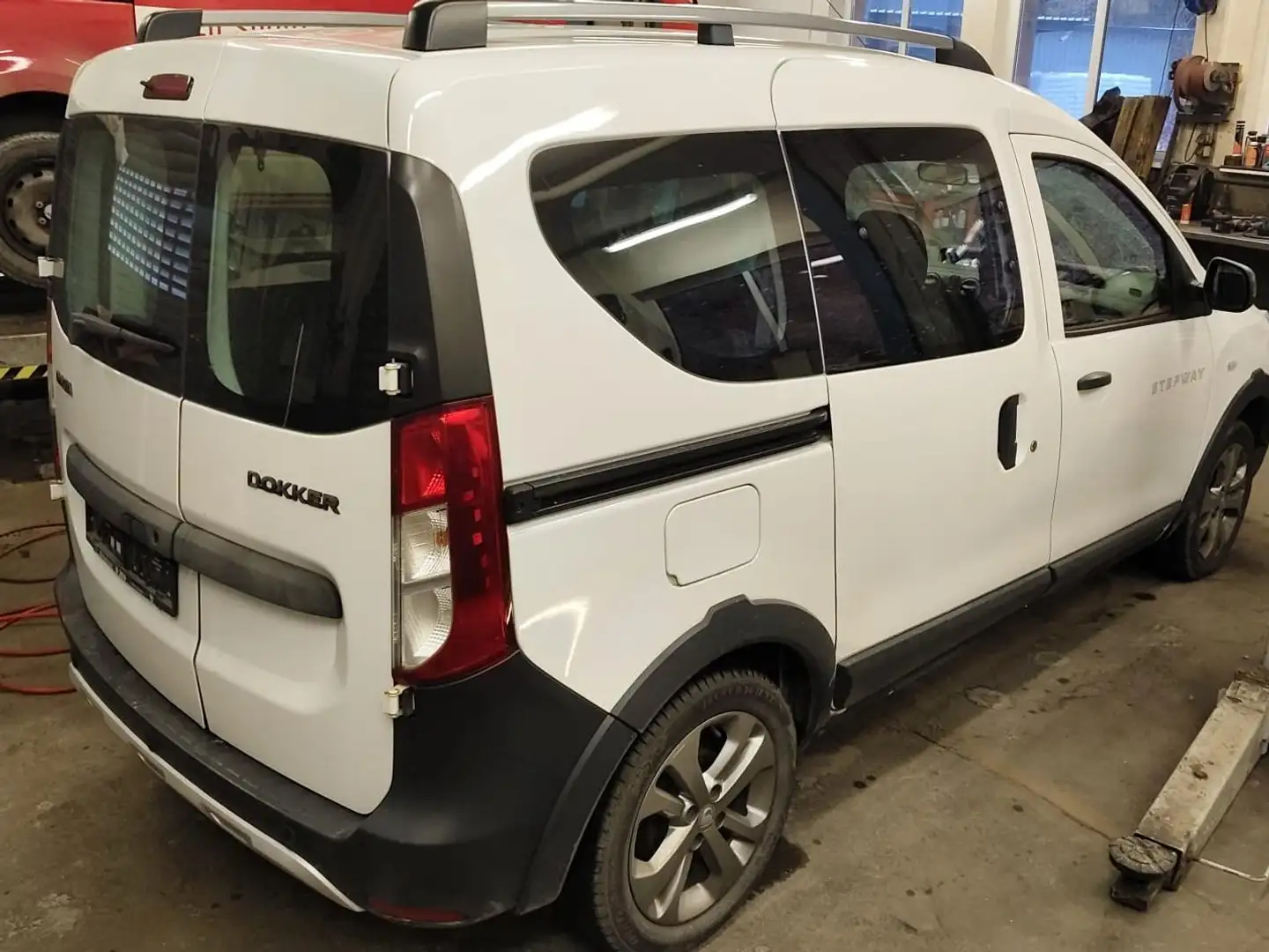 Dacia Dokker Dokker Stepway TCe 115 Stepway Weiß - 2