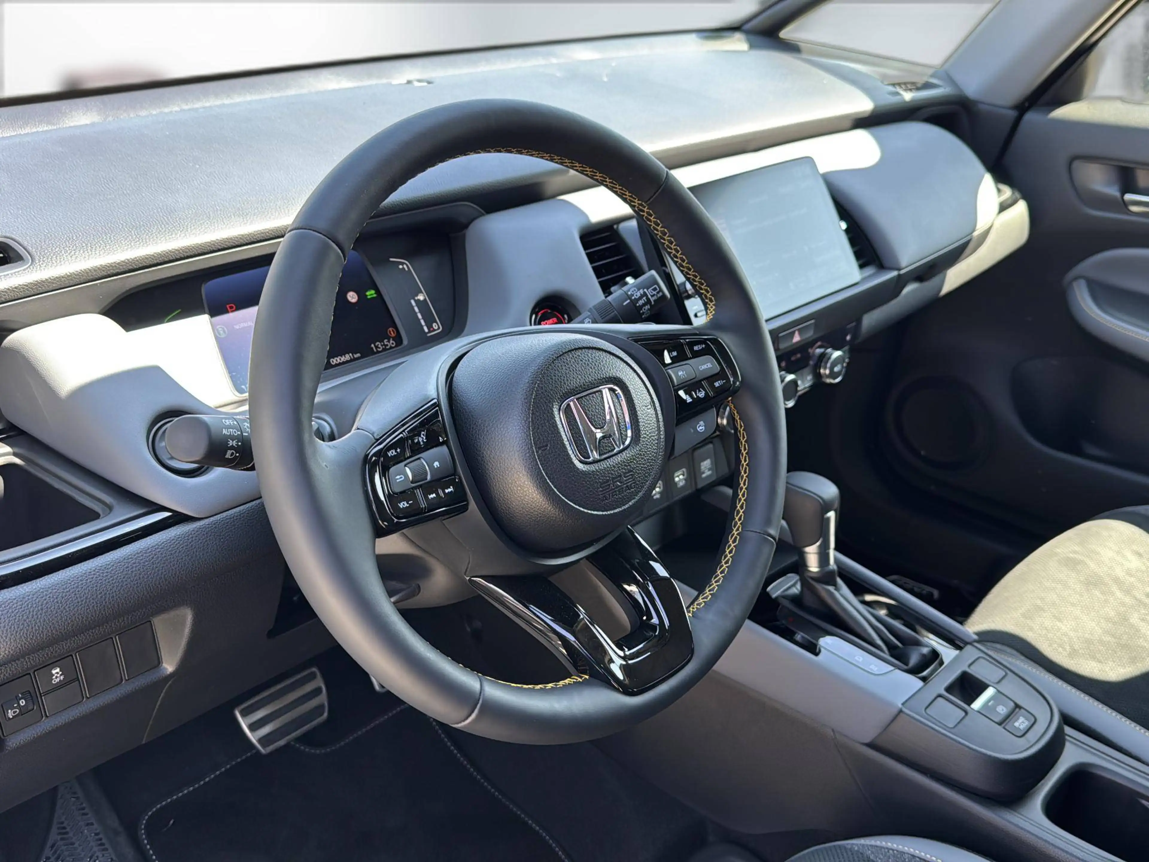 Honda Jazz 1.5 Advance Sport i-MMD Hybrid — photo 11
