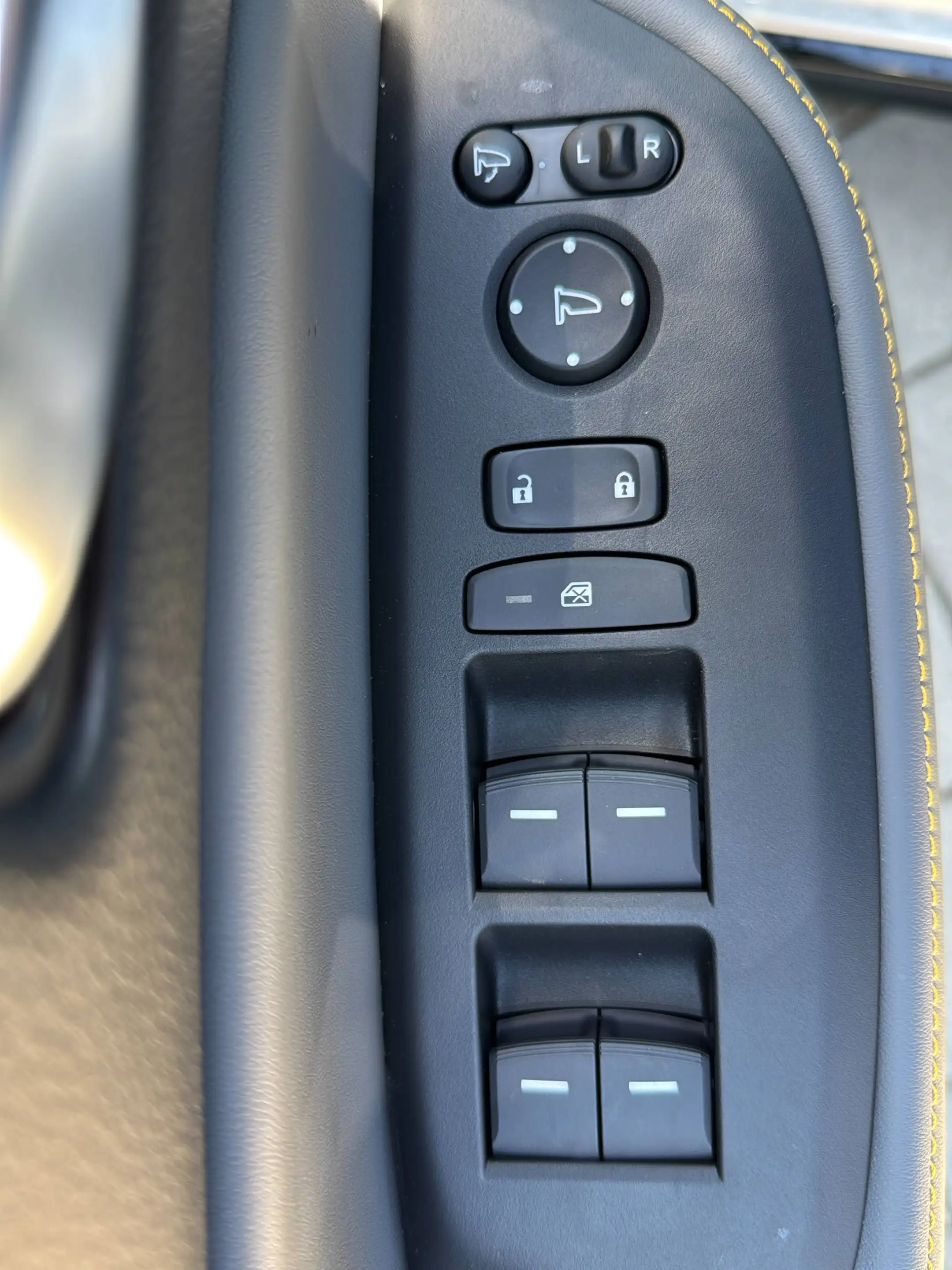 Honda Jazz 1.5 Advance Sport i-MMD Hybrid — photo 10